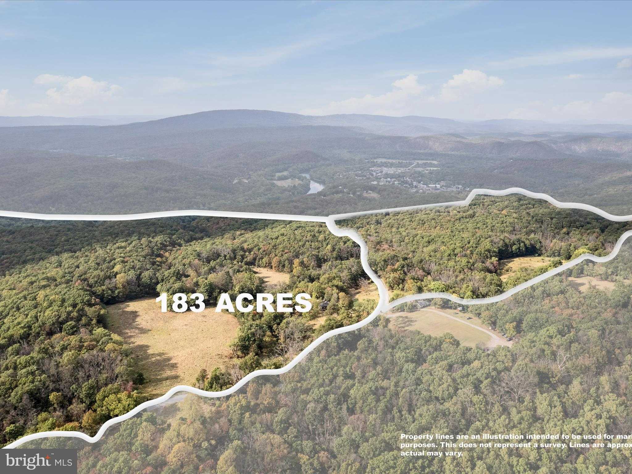 914 Plains Rd, Paw Paw