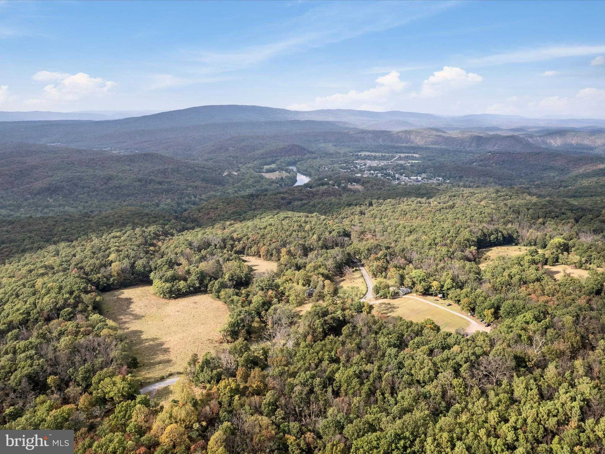 914 Plains Rd photo 33