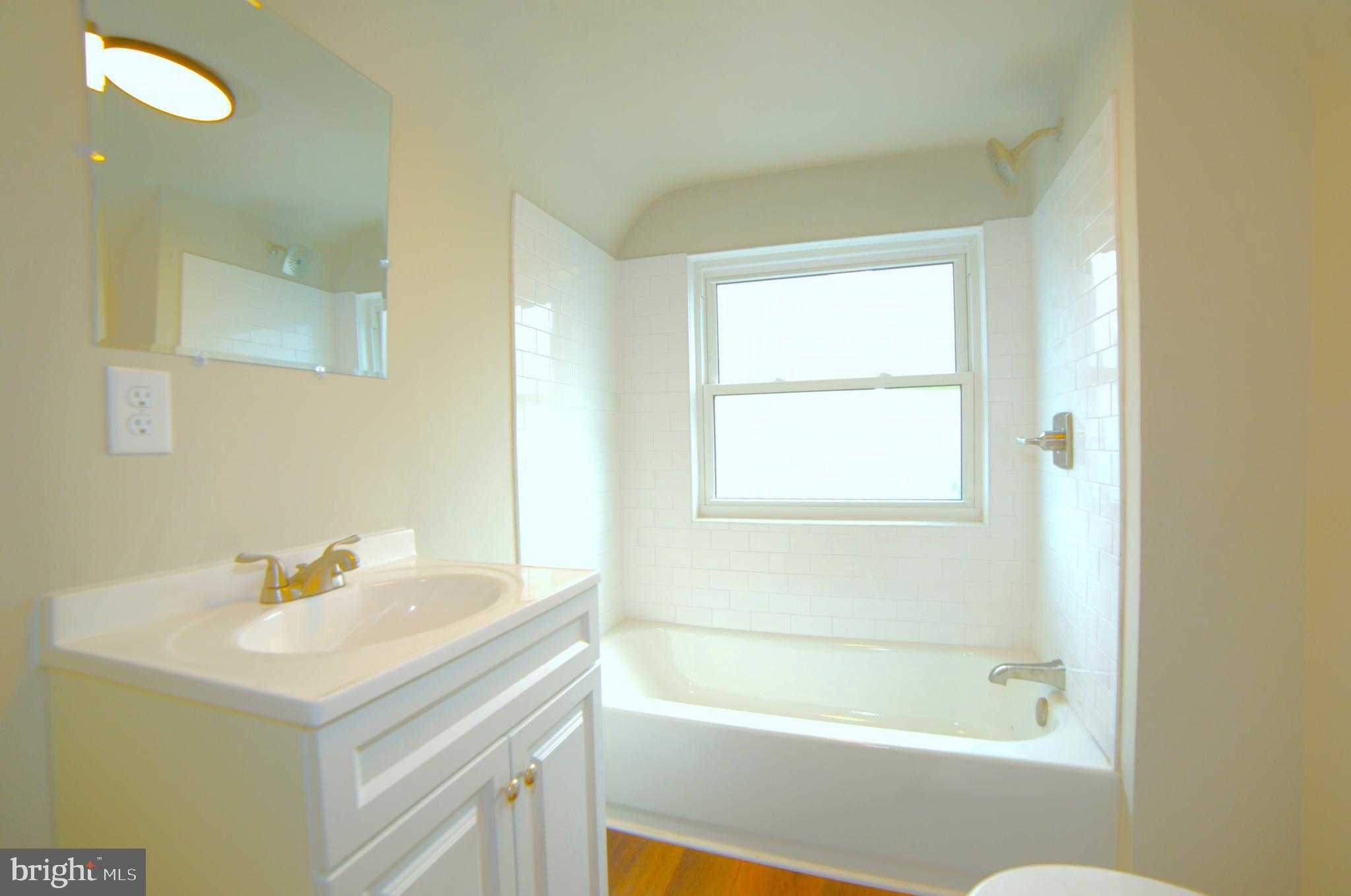 703 Bedford St photo 20