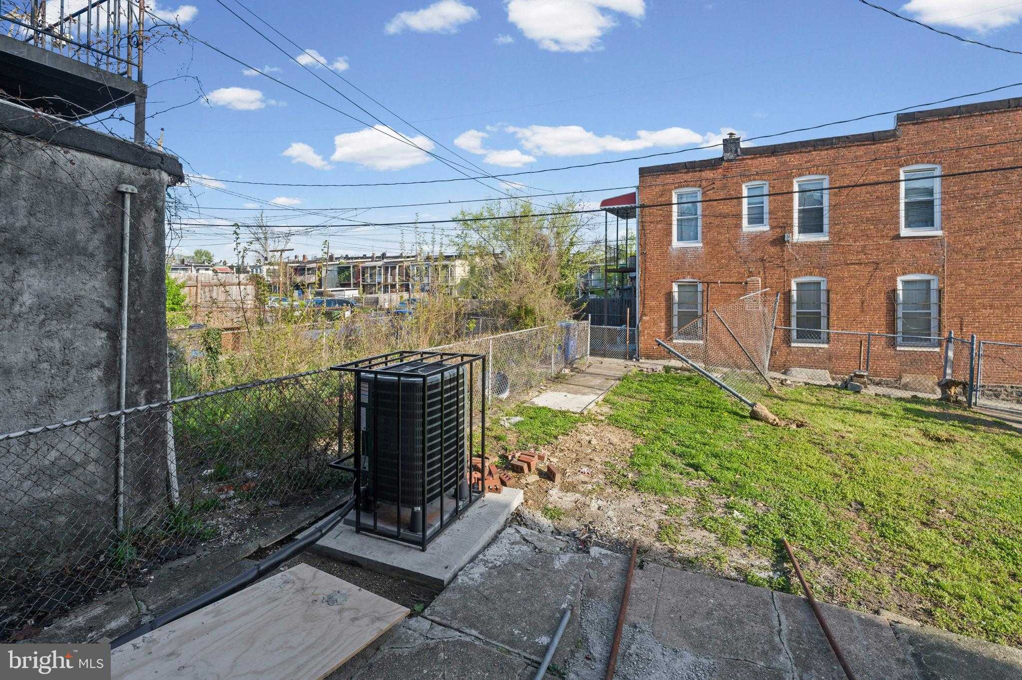 2806 Riggs Ave photo 12