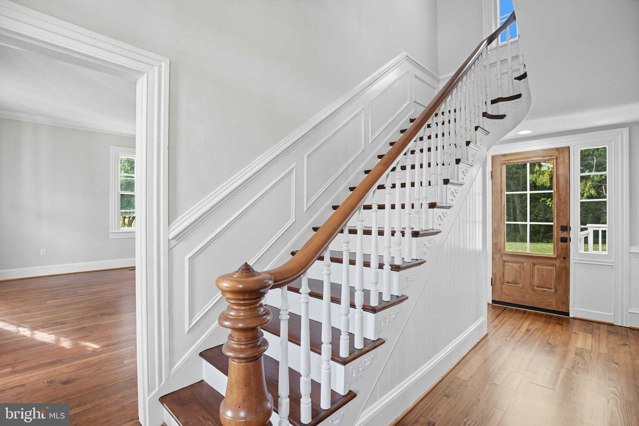 5965 Acorn Spring Pl photo 4