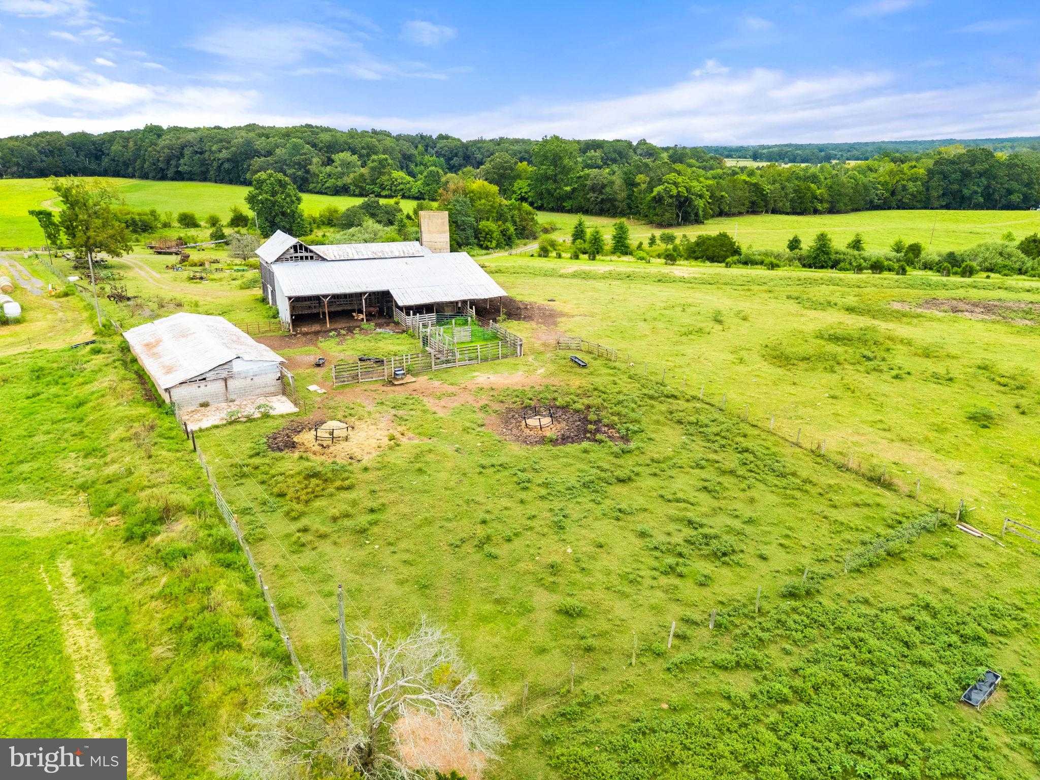 5474 Woodside Ln photo 28