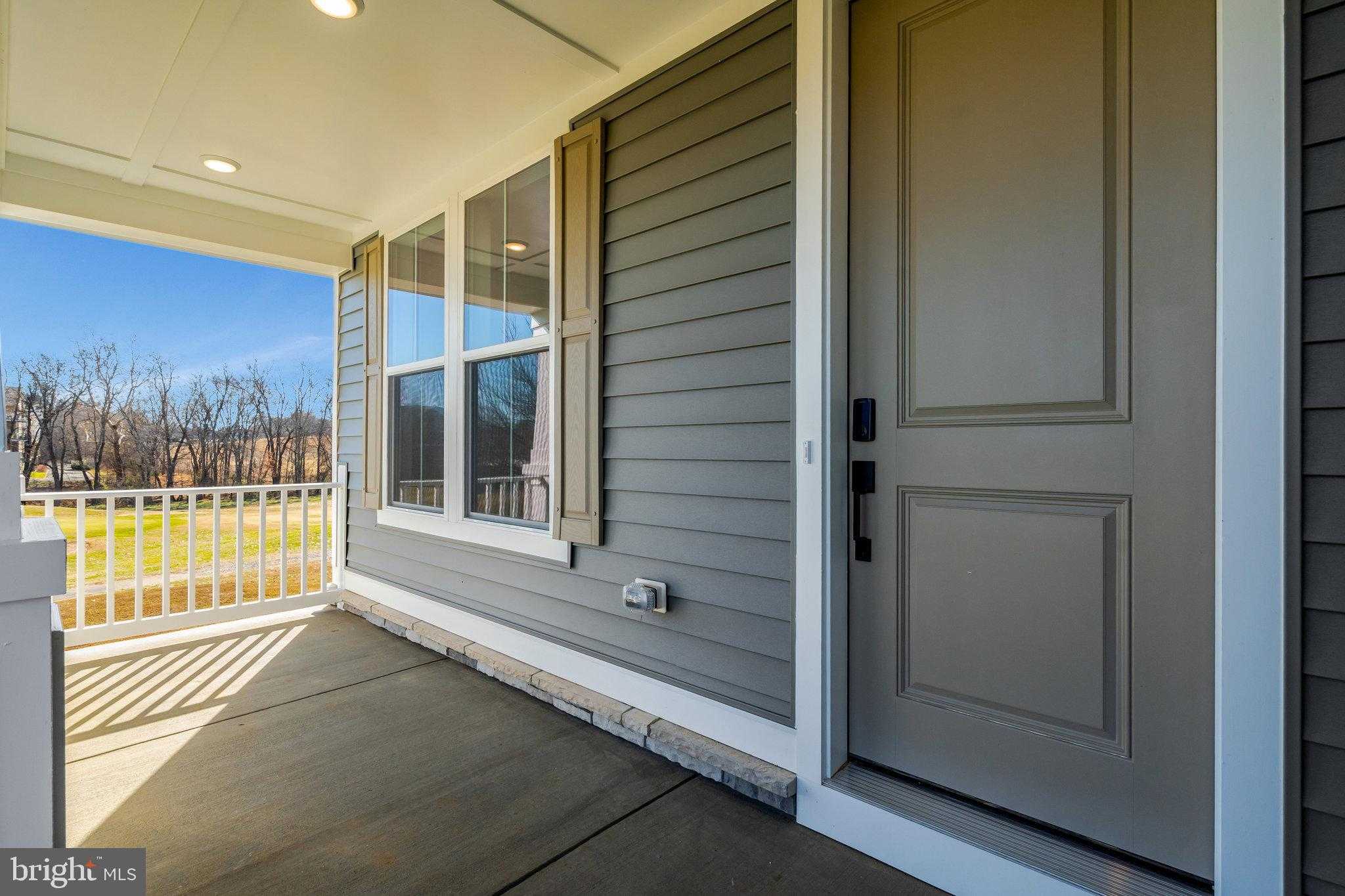 1925 Sunset Ln photo 4