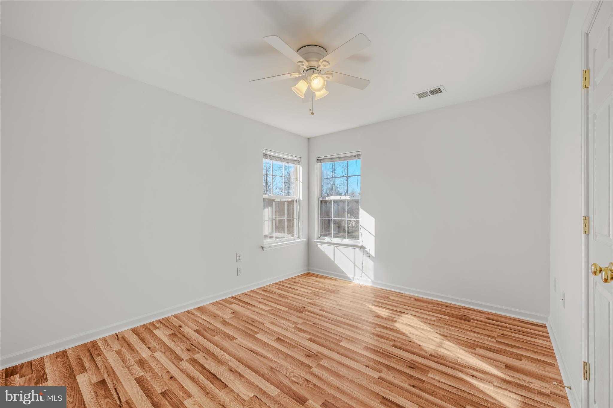 296 Kimberwicke Dr N photo 39