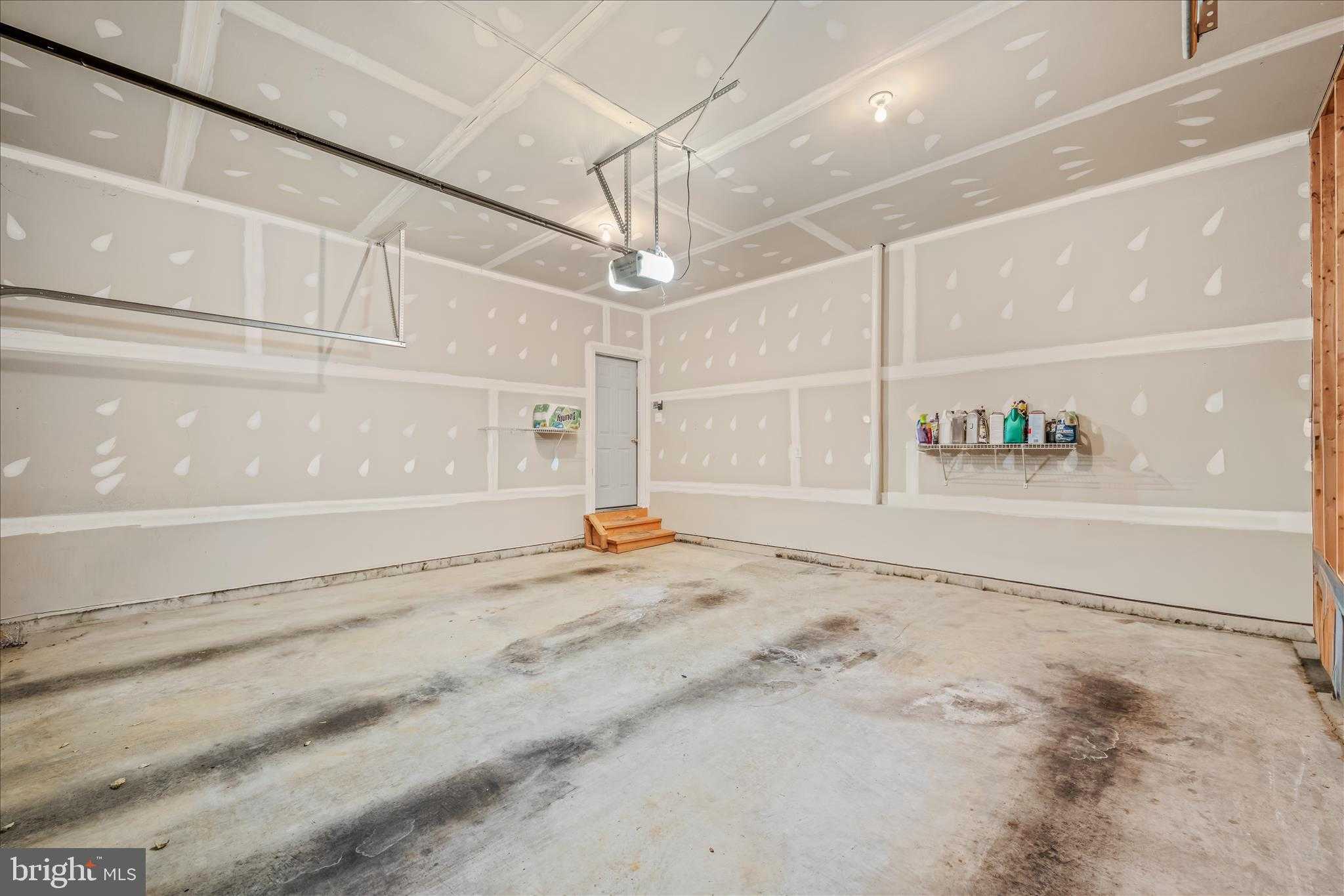 296 Kimberwicke Dr N photo 49