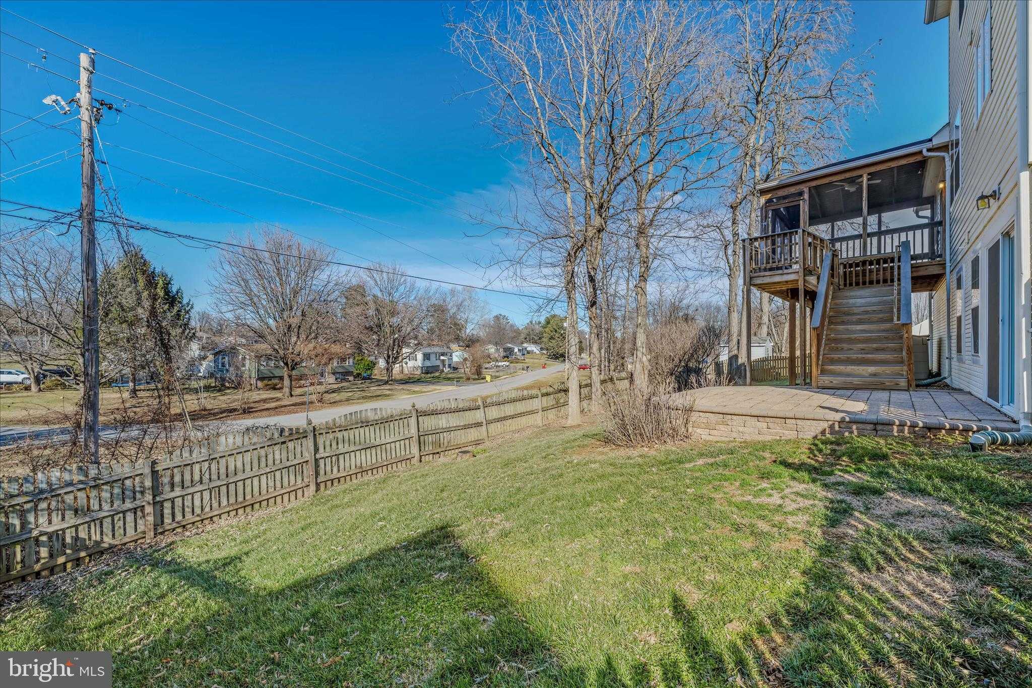 296 Kimberwicke Dr N photo 52