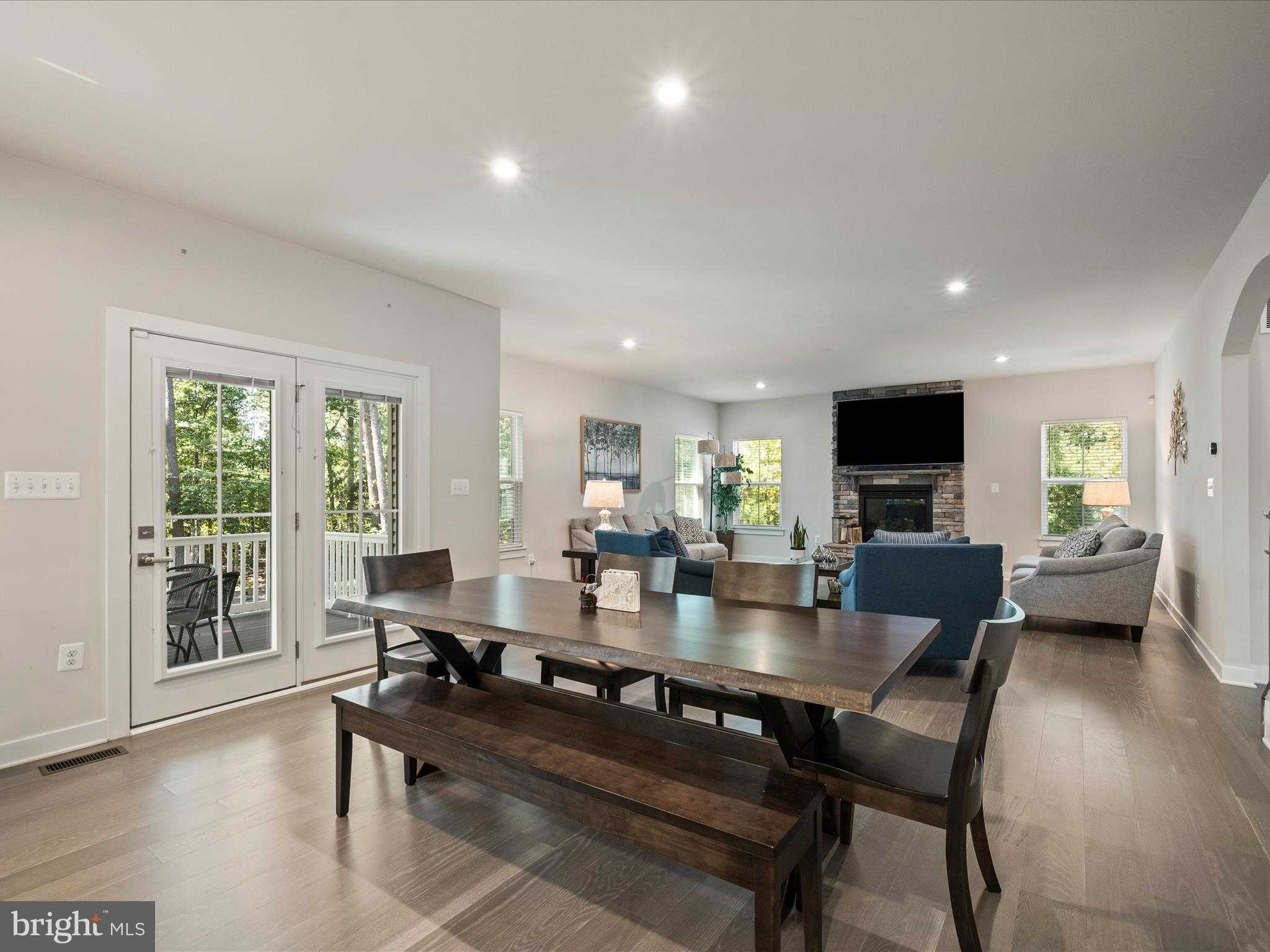 11710 Southview CT photo 21