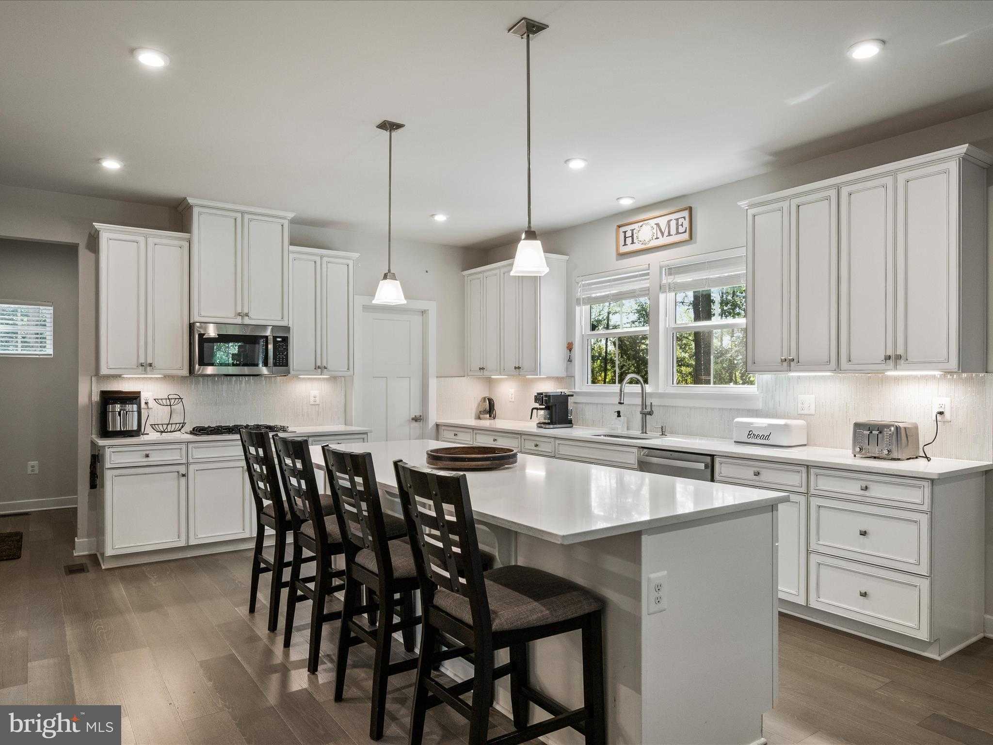 11710 Southview CT photo 23