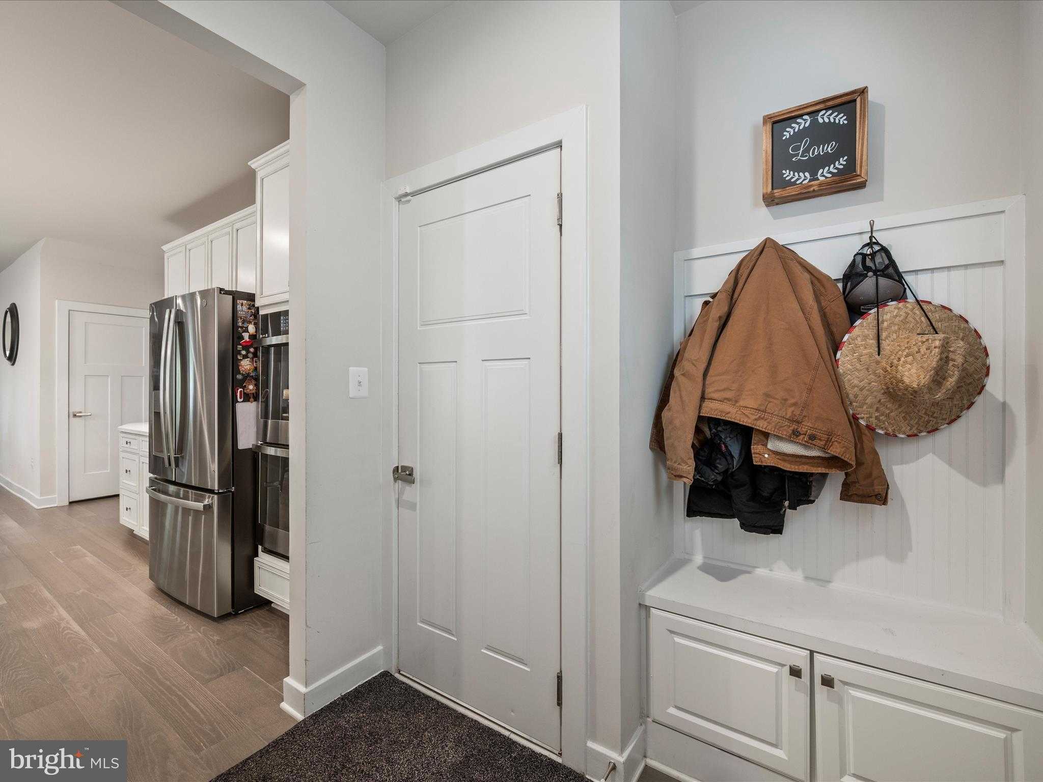 11710 Southview CT photo 31