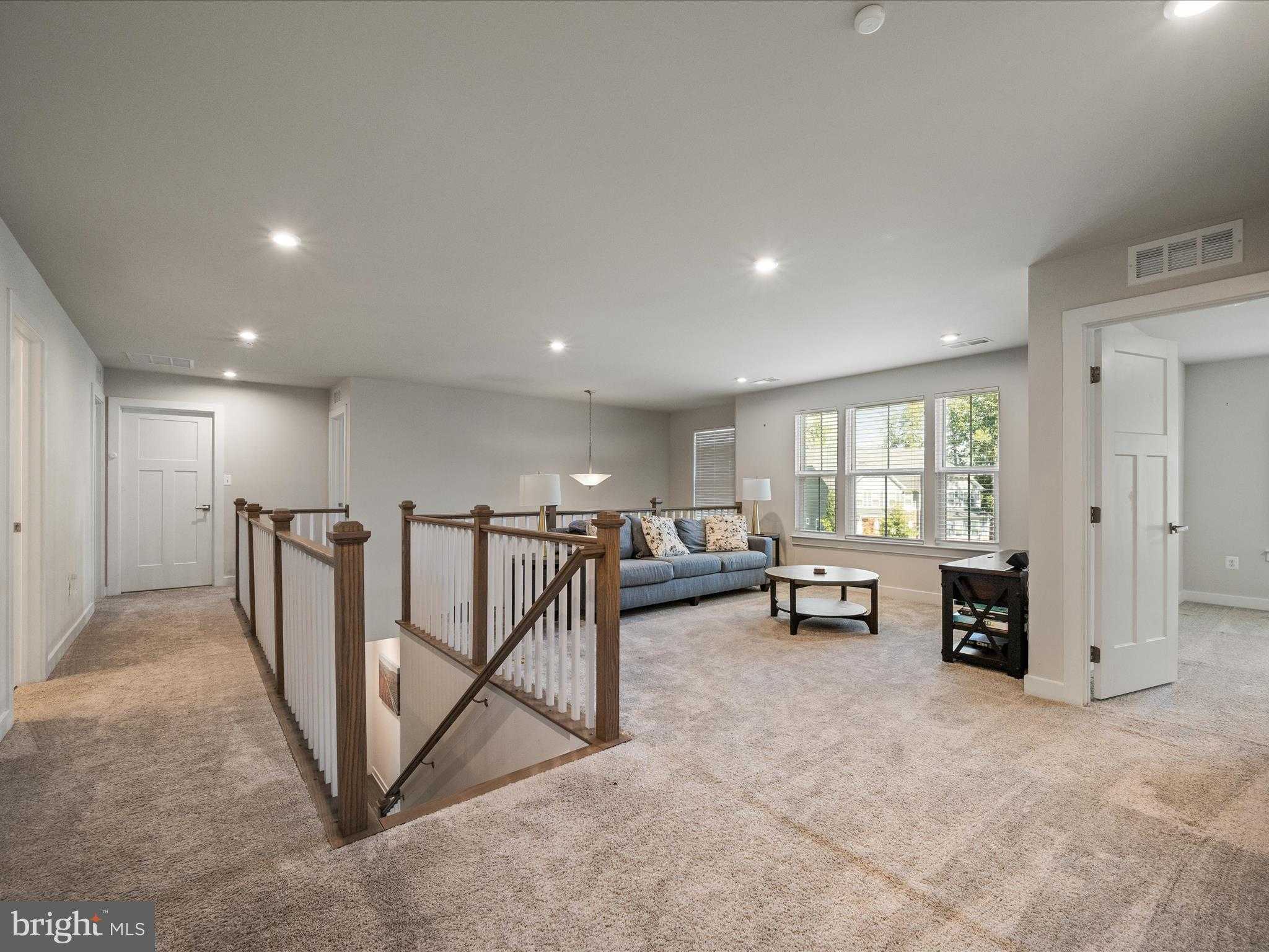 11710 Southview CT photo 34