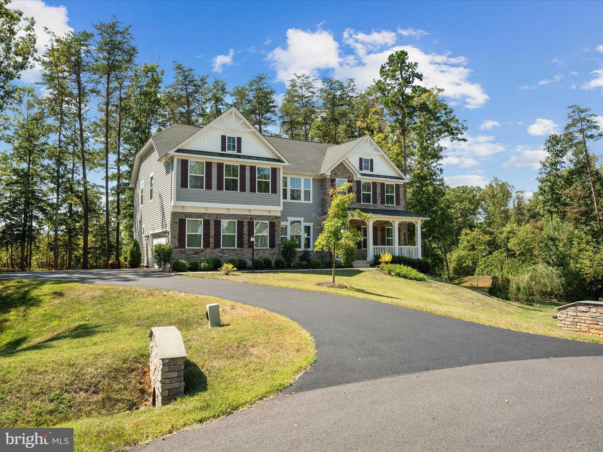 11710 Southview CT photo 4