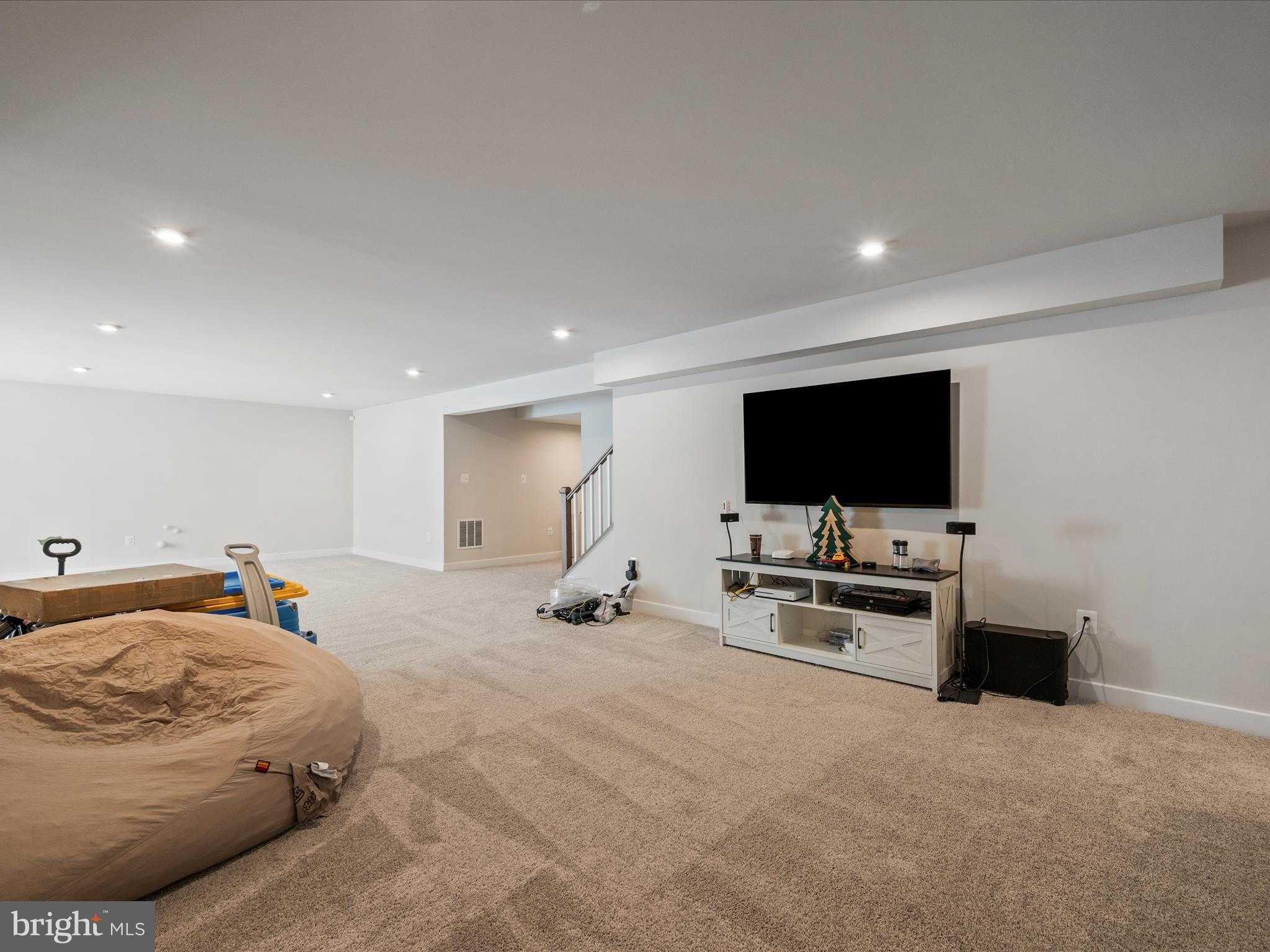 11710 Southview CT photo 52