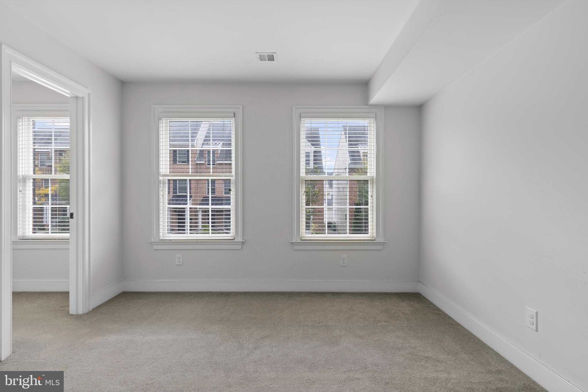 631 Magnolia Ct photo 27