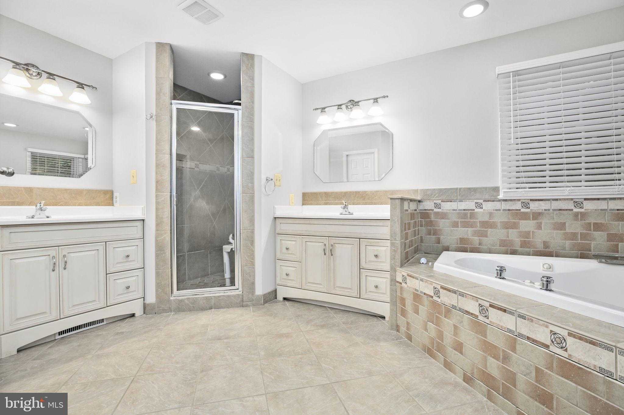 2409 Harpoon Dr photo 35