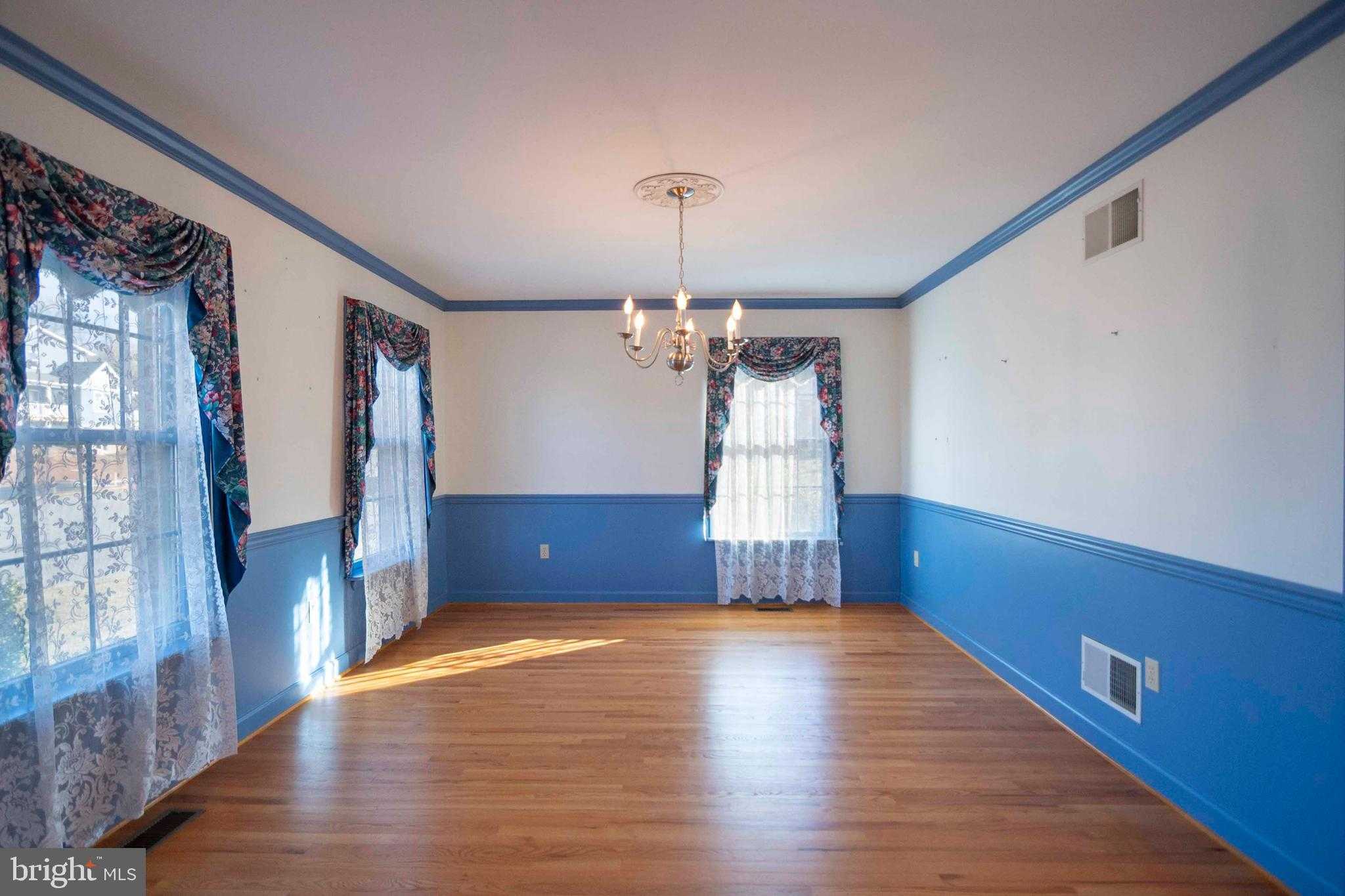 507 Meadow Ln photo 24