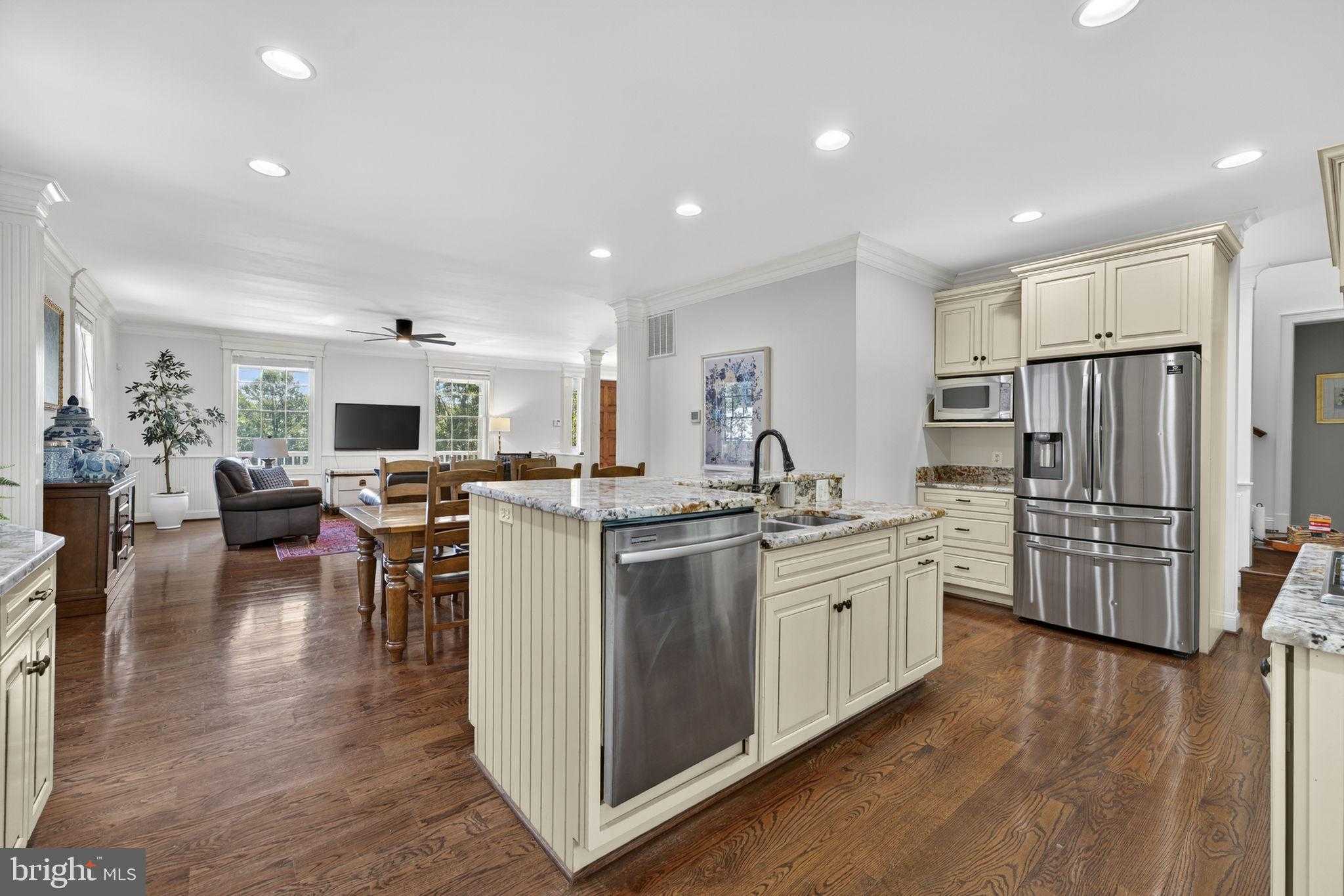 9533 Howellsville Rd photo 23