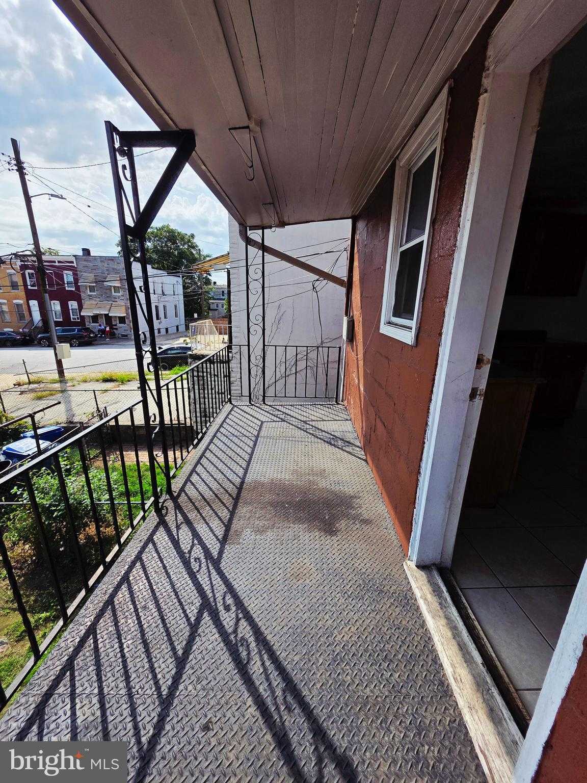 4525 Pennington Ave photo 8