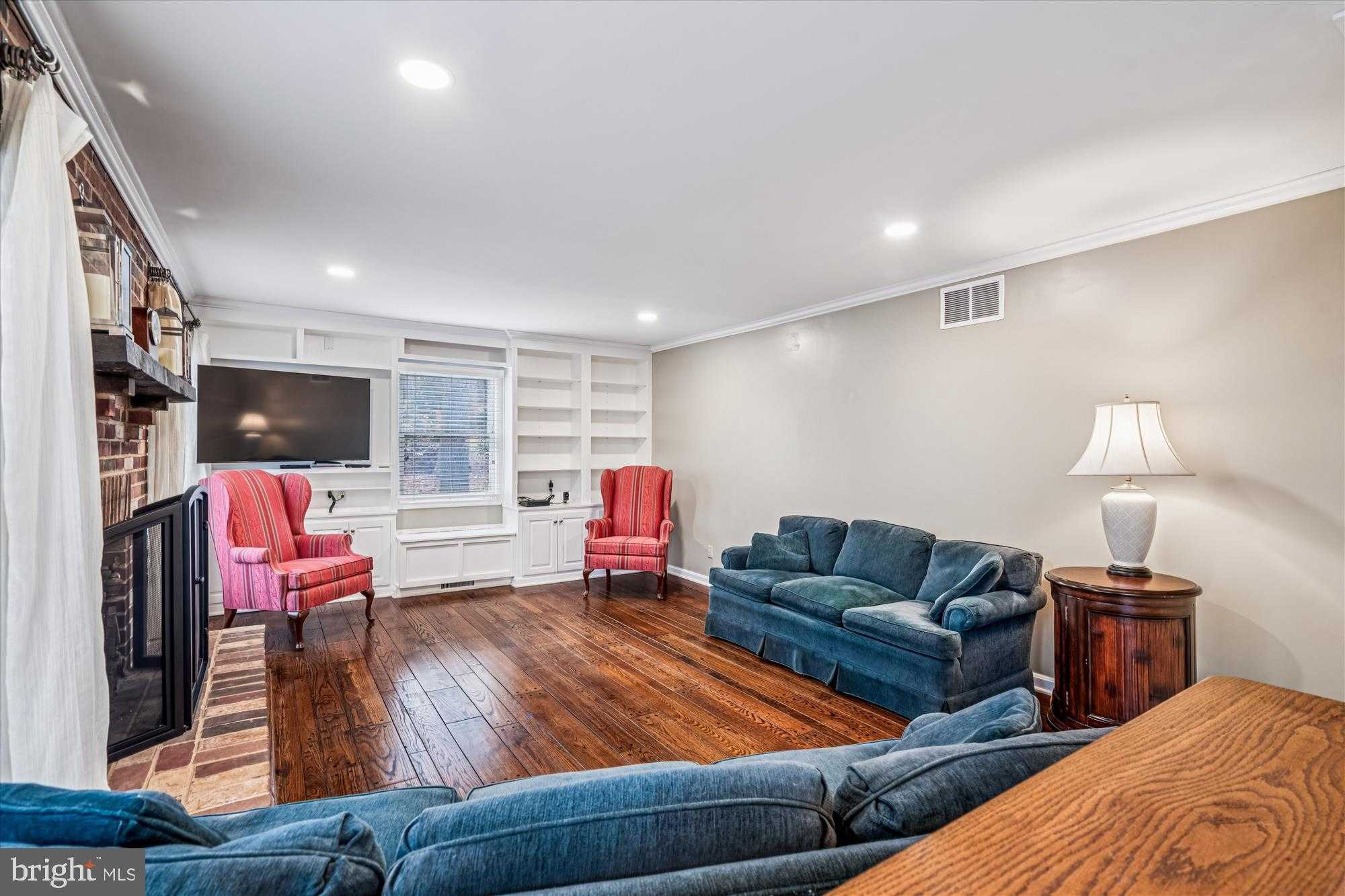 2545 Lavall CT photo 14