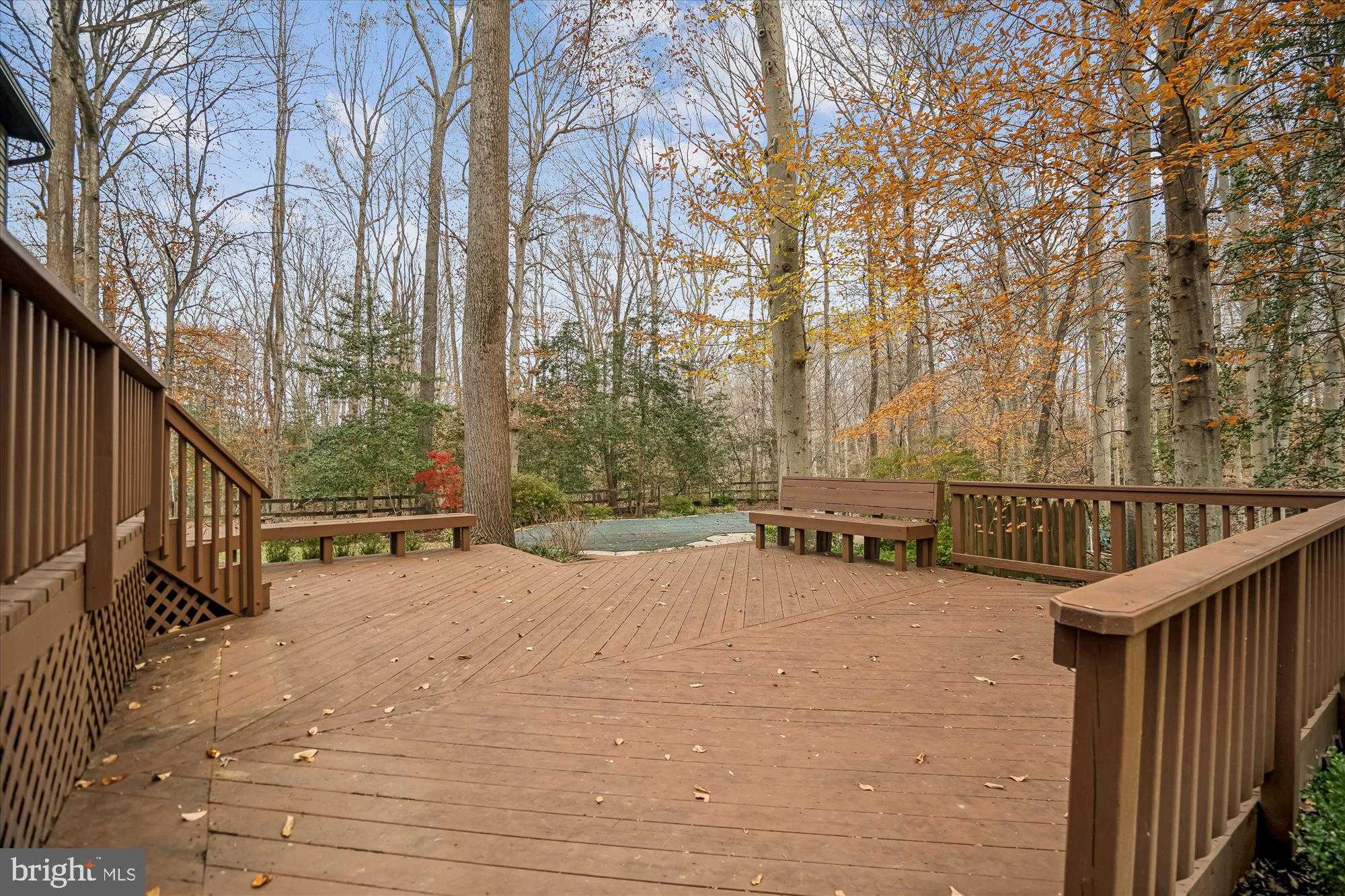 2545 Lavall CT photo 32