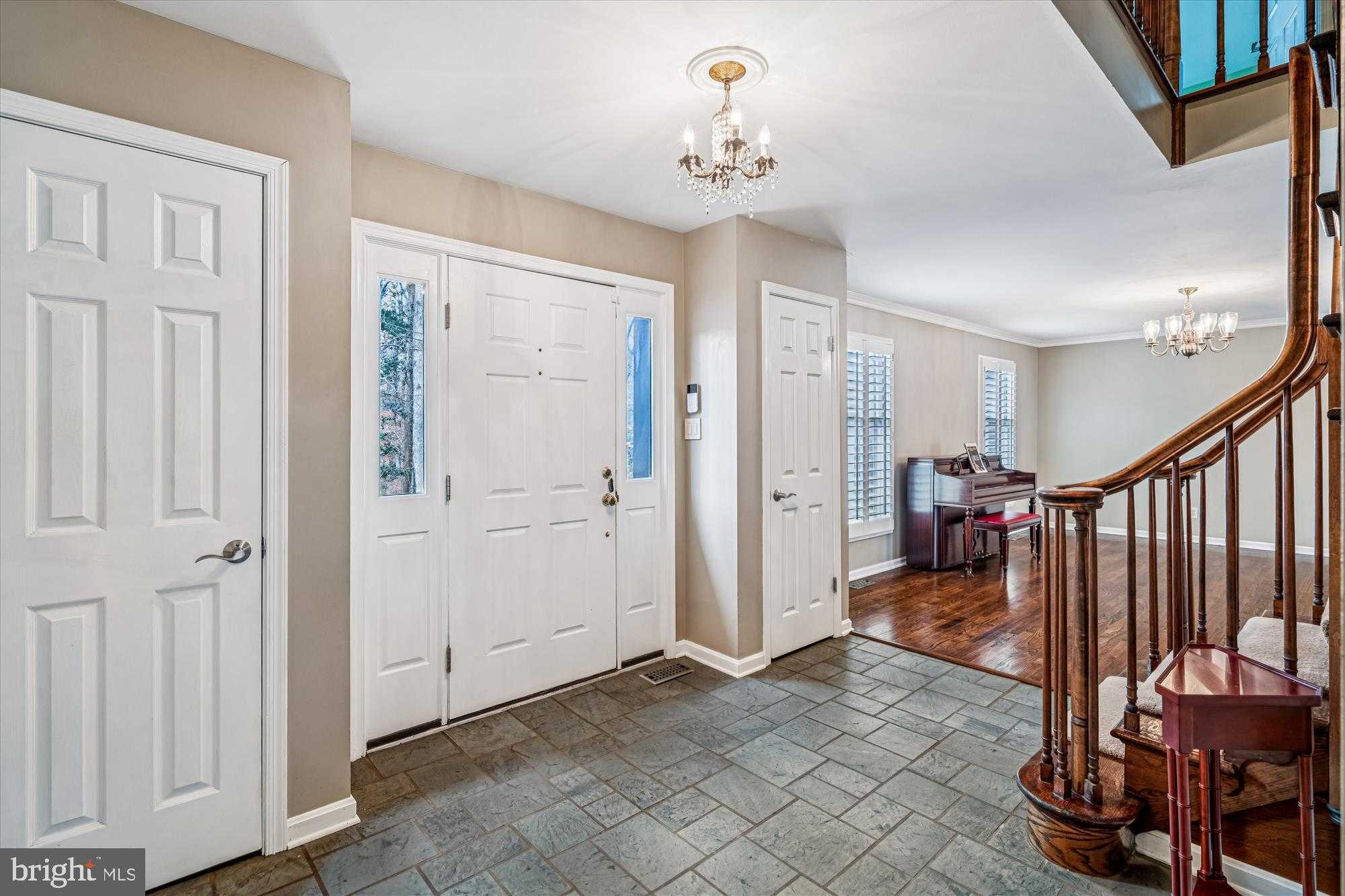 2545 Lavall CT photo 5