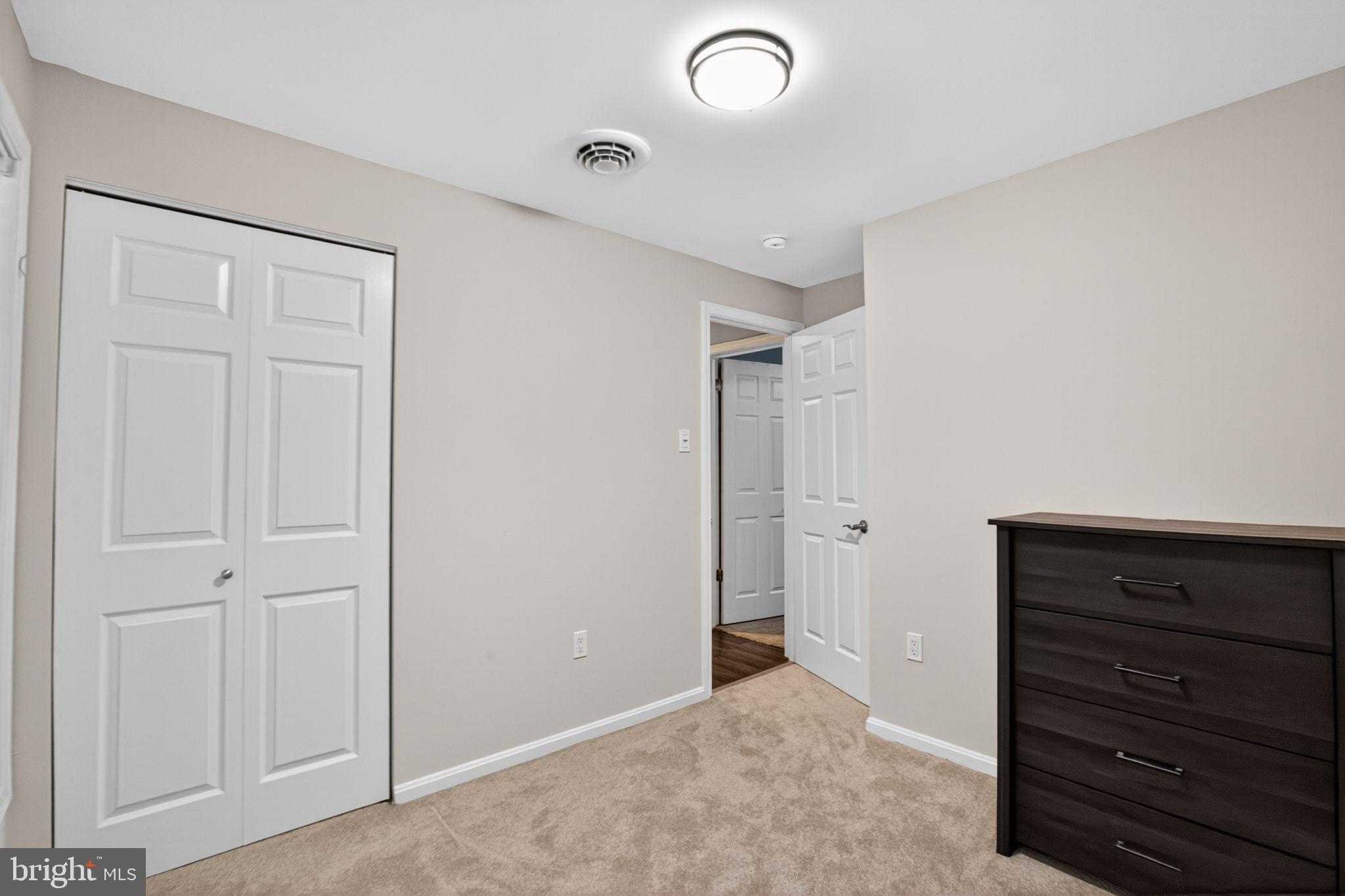 8449 Pine Blvd photo 9