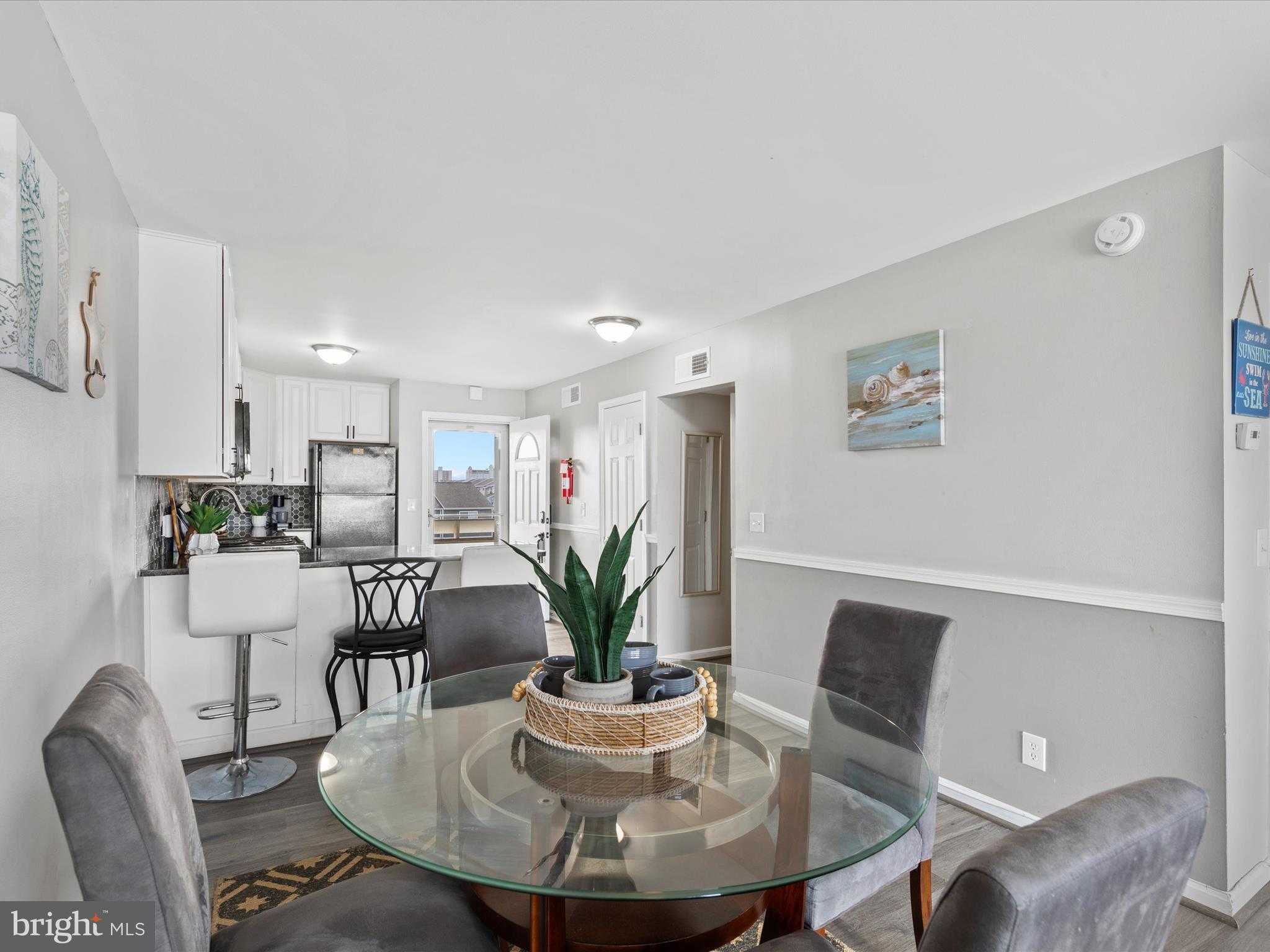 510 Penguin Dr photo 21