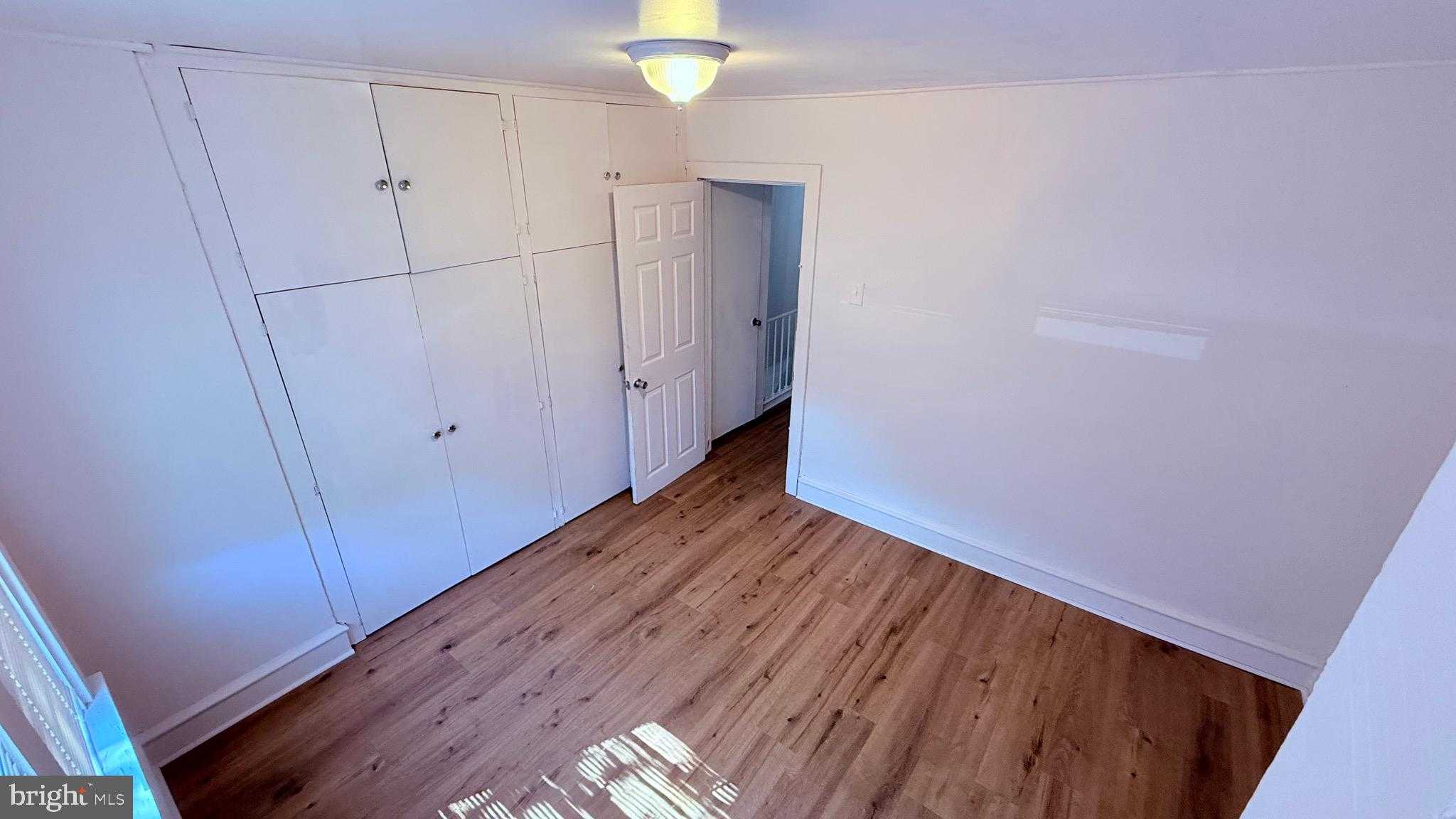 6424 Bingham St photo 25