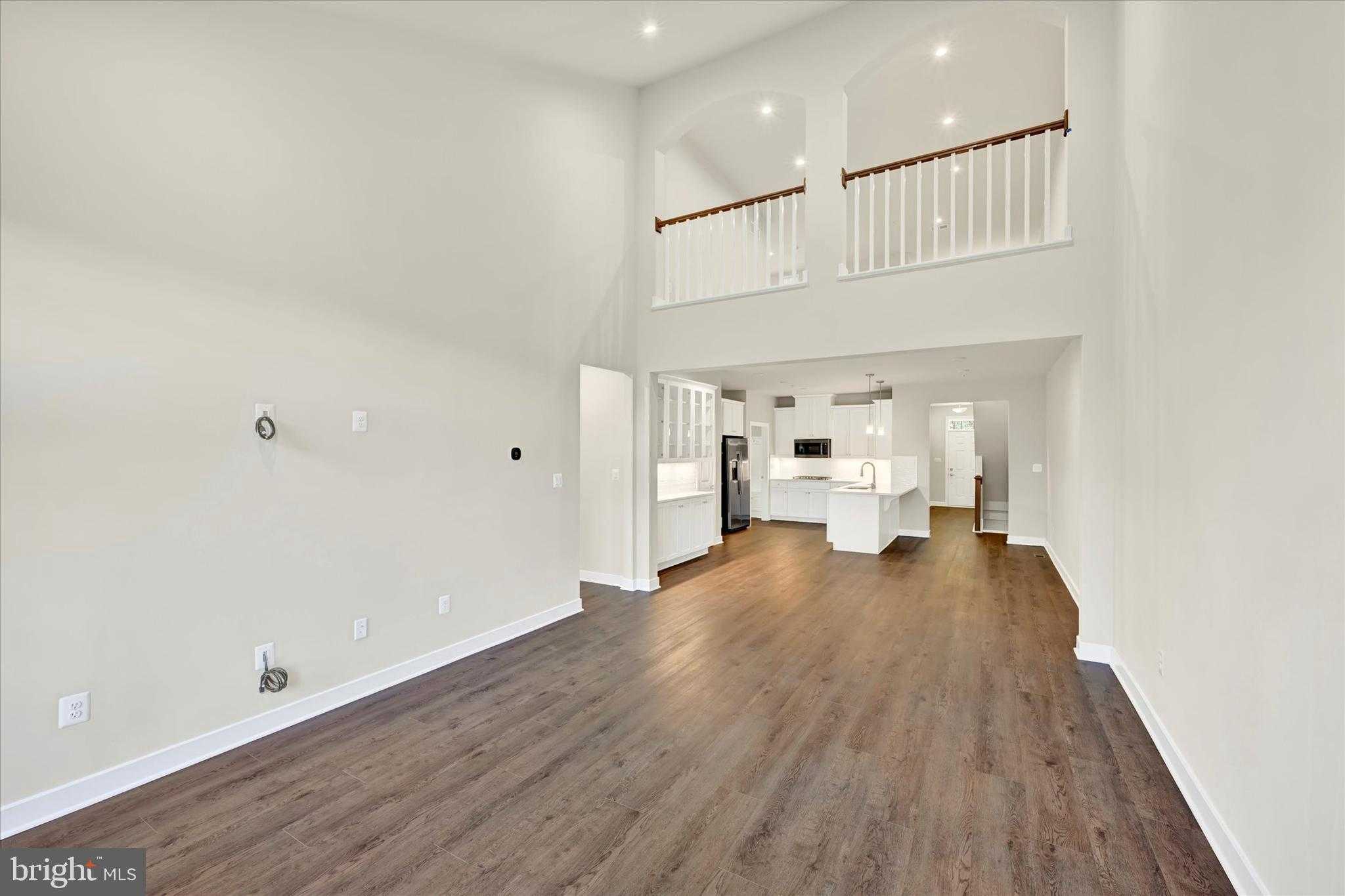 3507 Joylynne Way photo 10