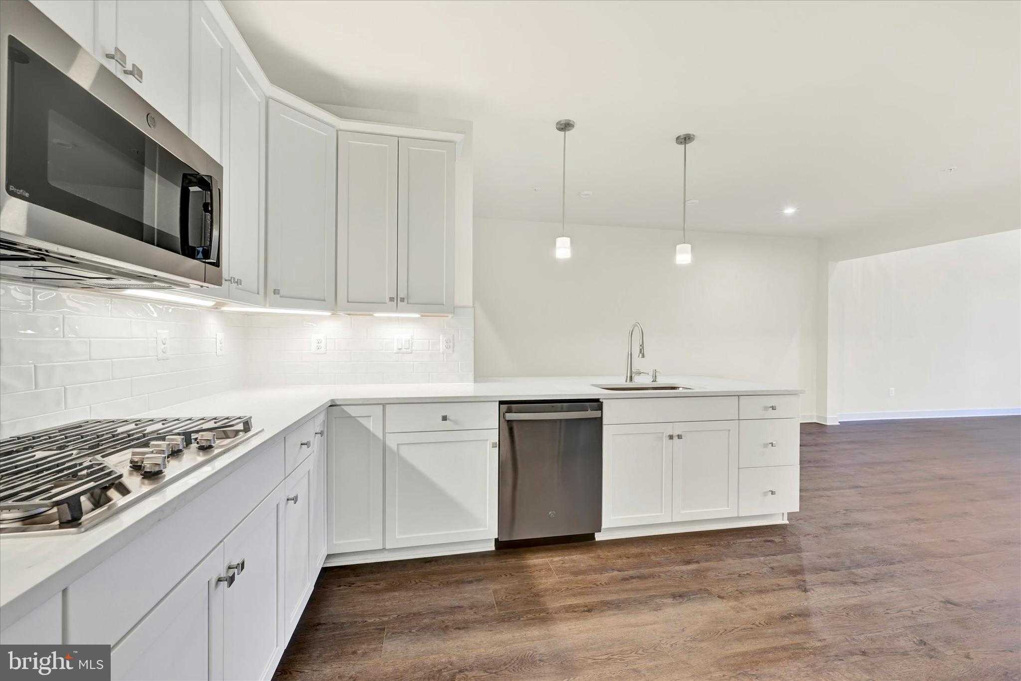 3507 Joylynne Way photo 7