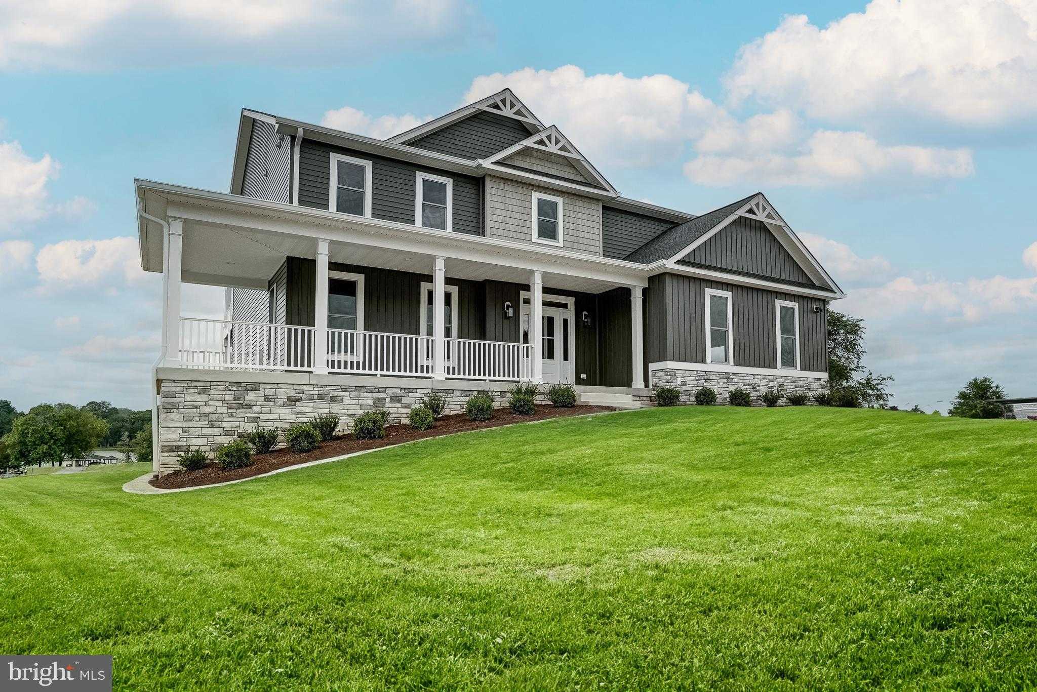 211 Estes Ln photo 2