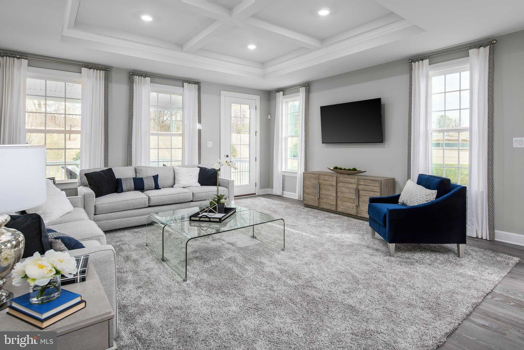 6489 Swimmer Row Way photo 3