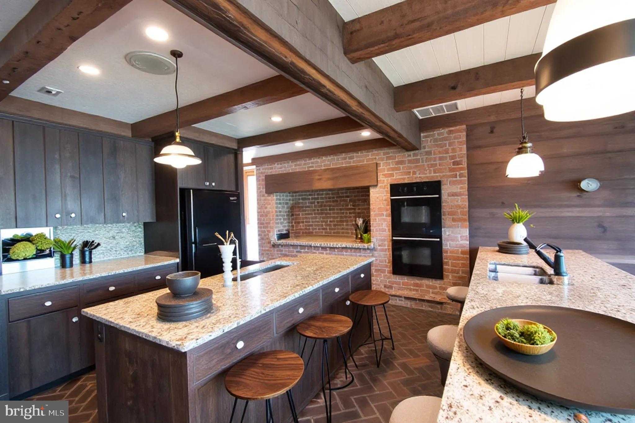 5499 Anderby Hall Rd photo 10