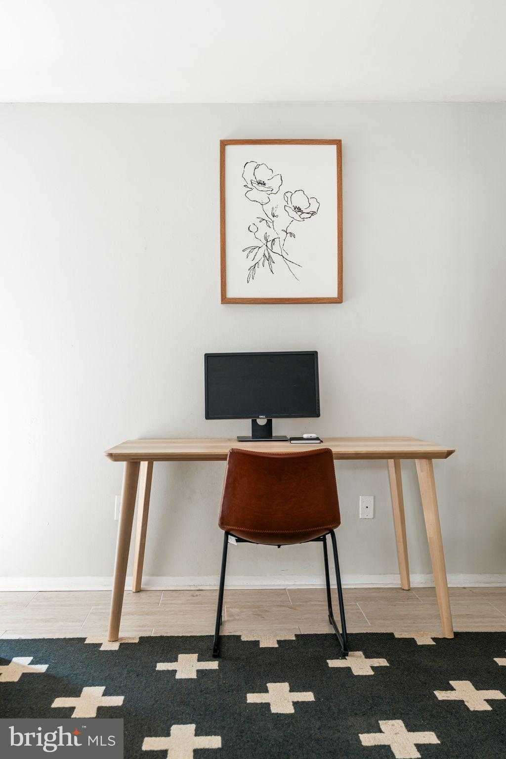 528 Manning Walk # 7 photo 22