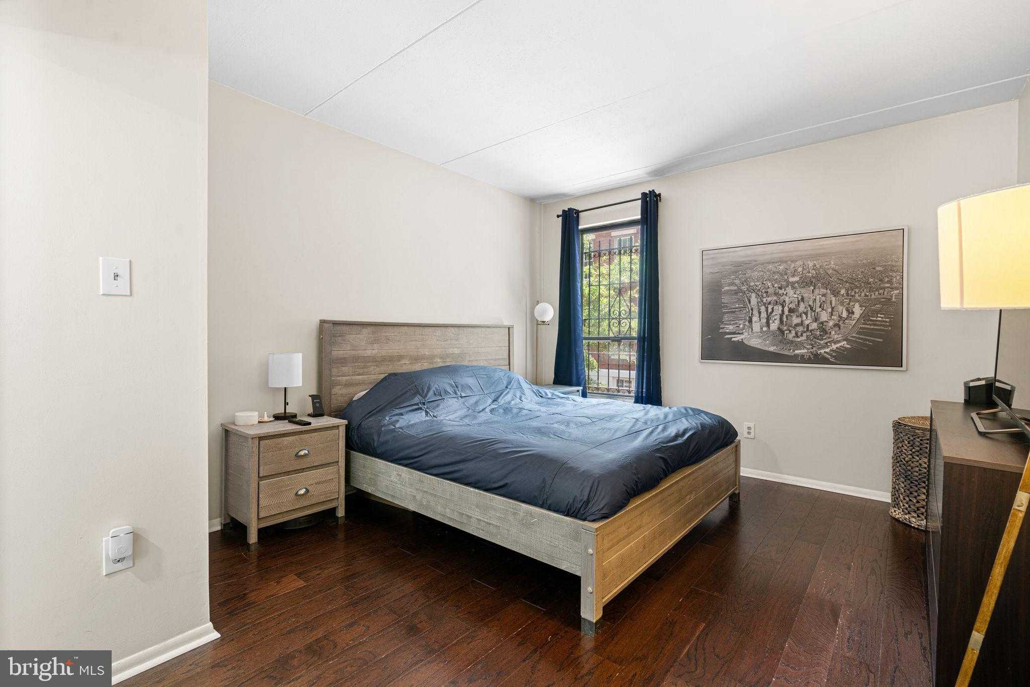 528 Manning Walk # 7 photo 28