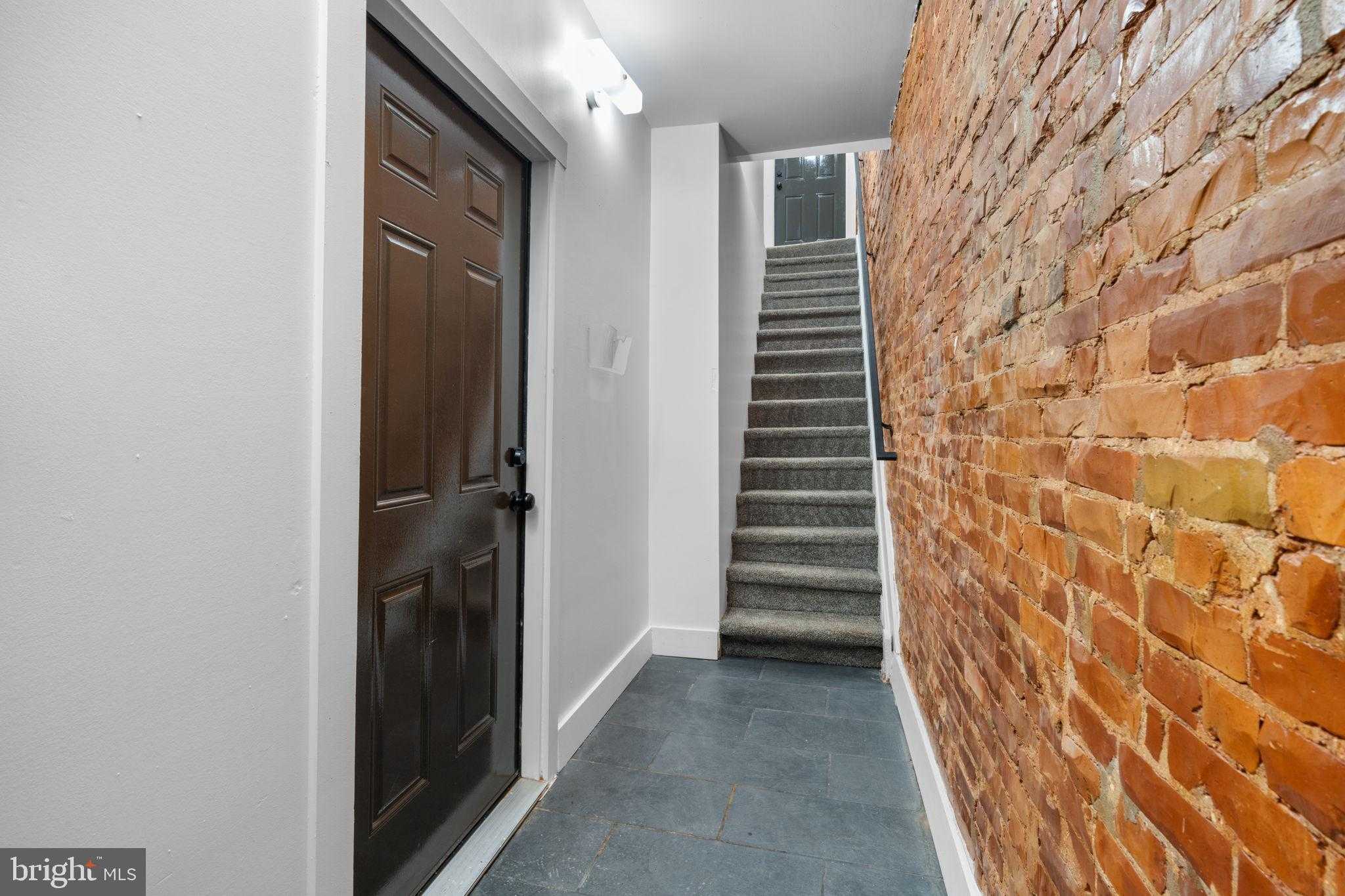 3147 Euclid Ave photo 12