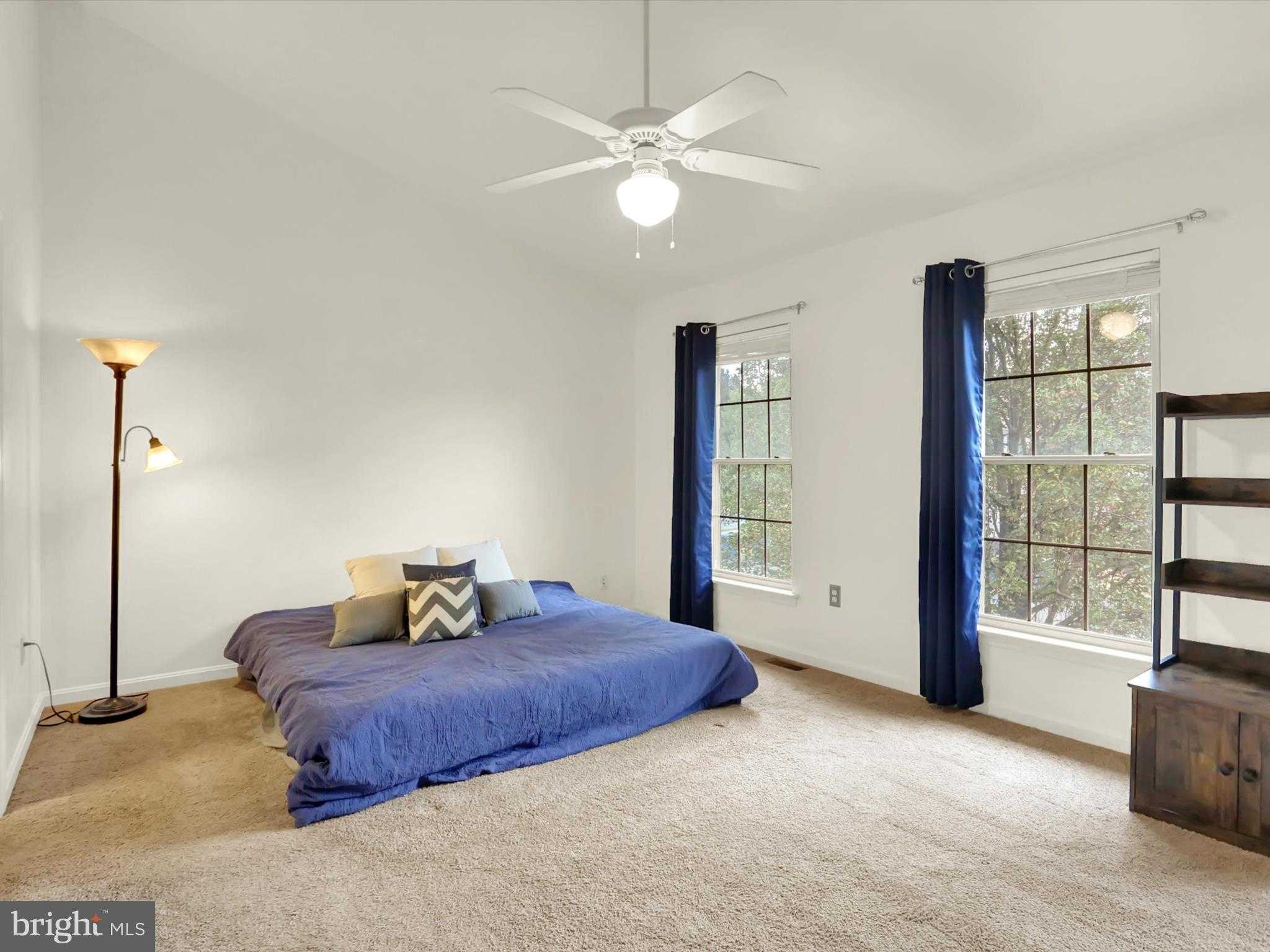 132 Melbourne Ln photo 18