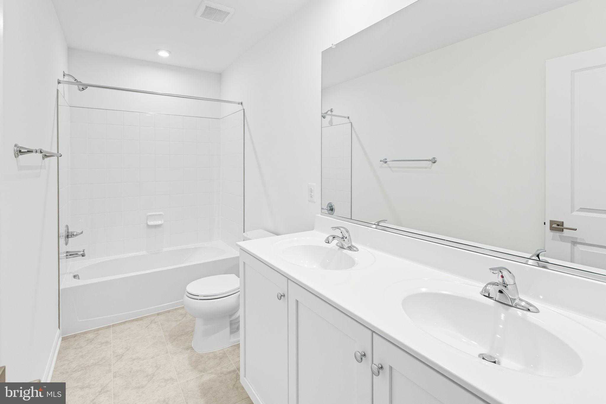 49 Old York Rd photo 27