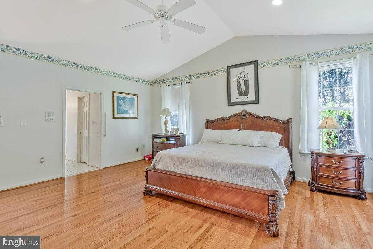 215 Hoile Ln photo 24