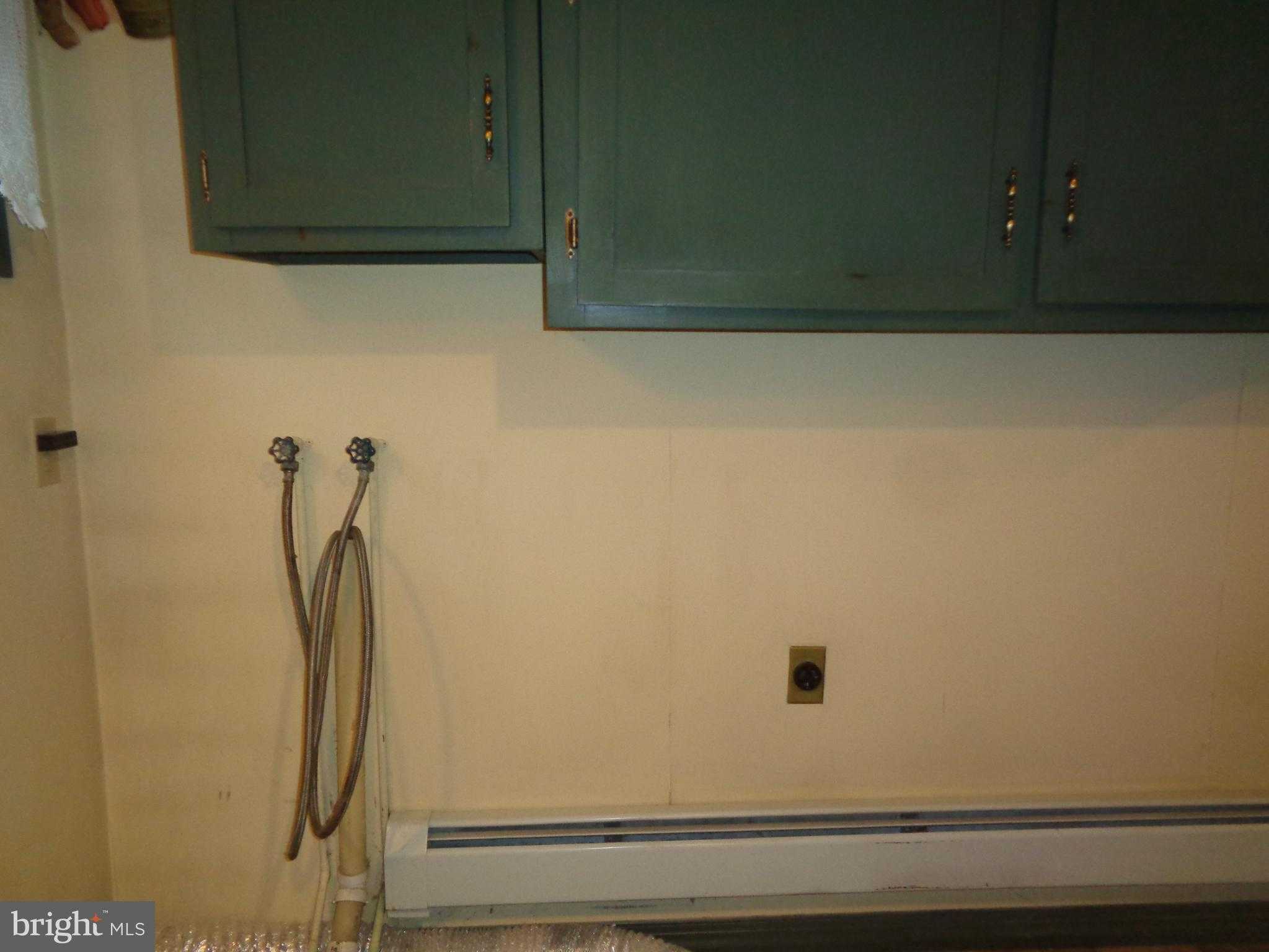 4 Waterfront St photo 7