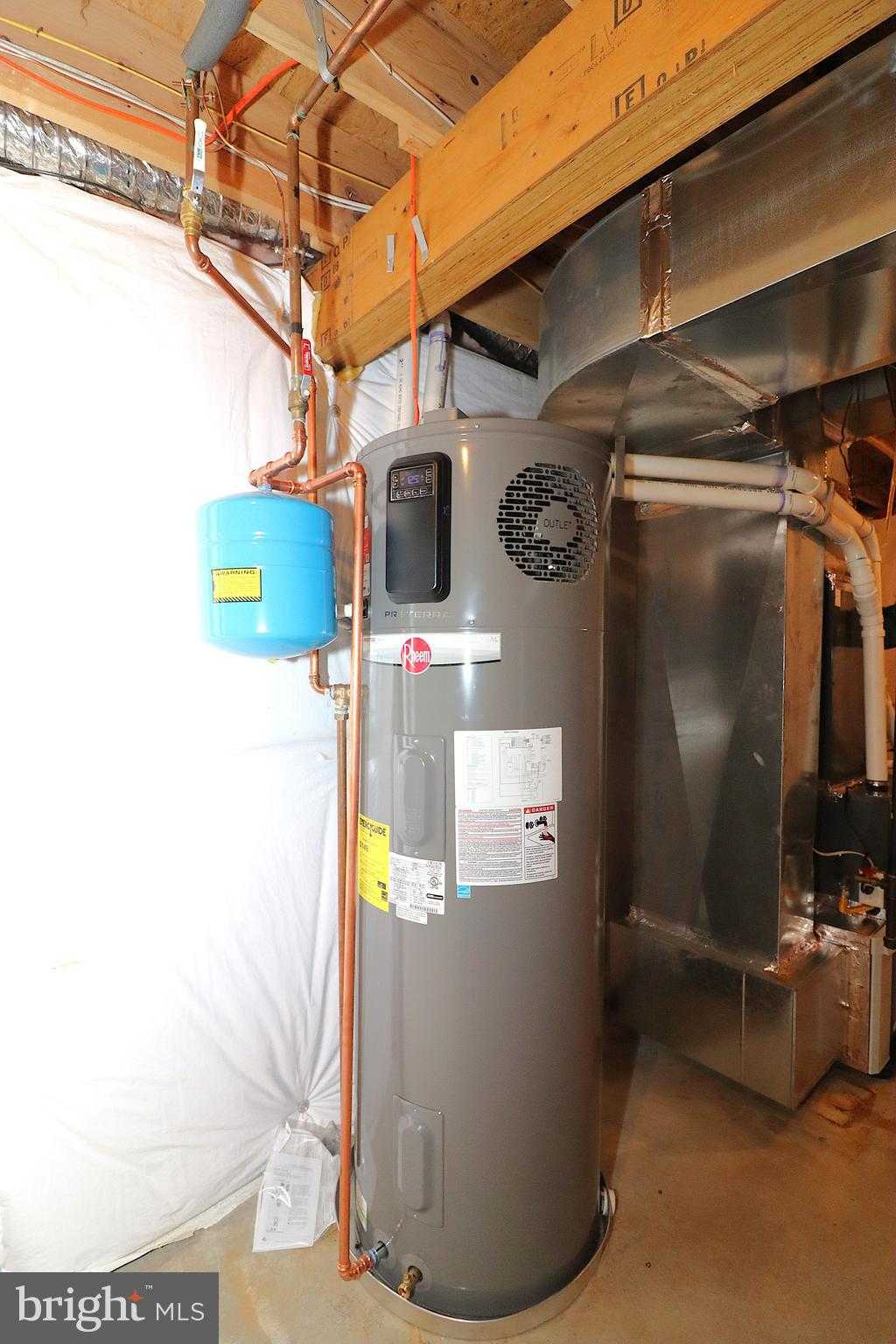 1111 Eastover Pkwy photo 45