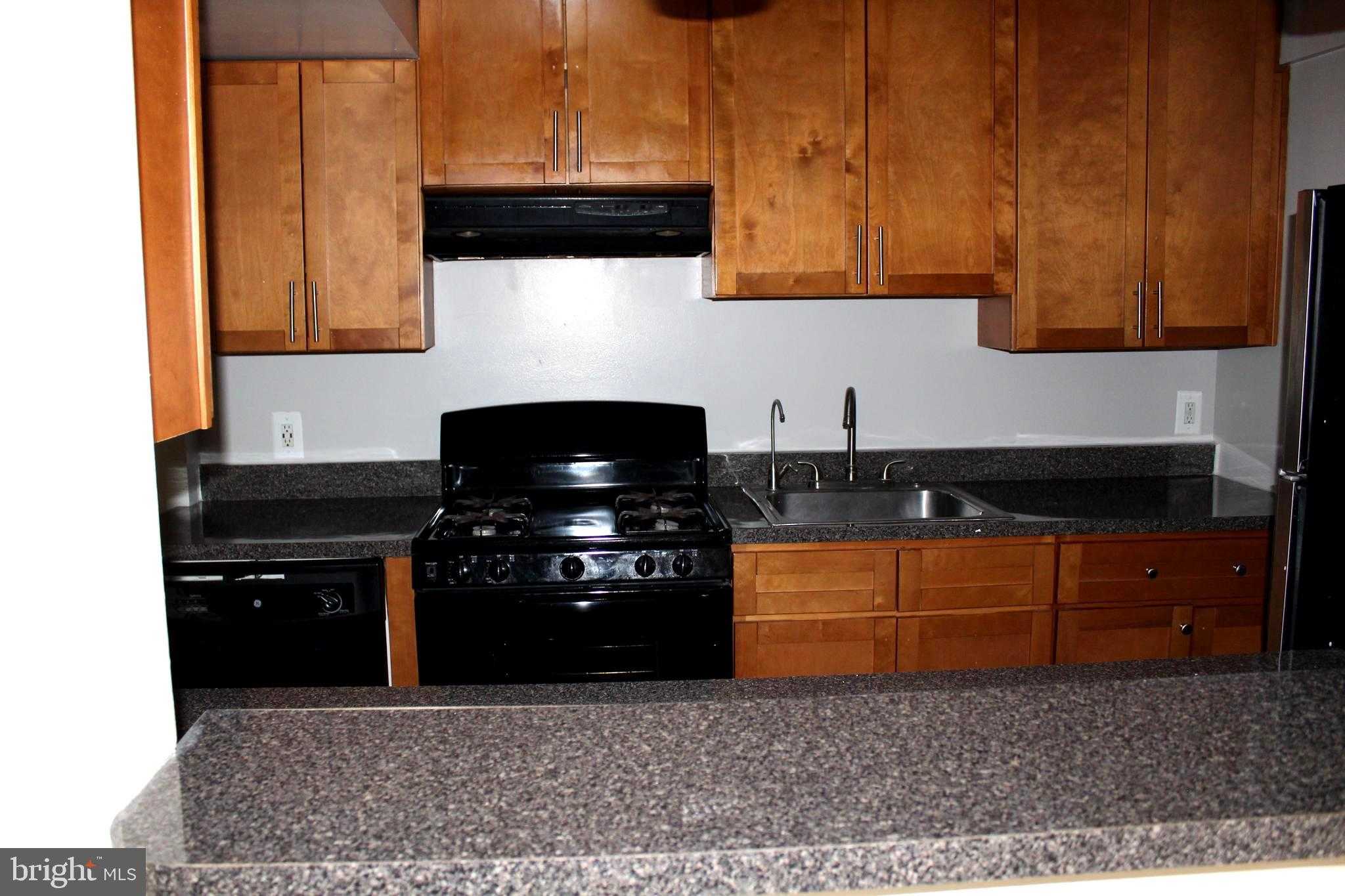 11204 Cherry Hill Rd photo 25