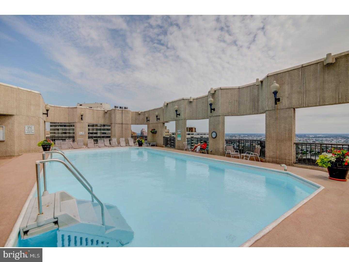 2020 Walnut St photo 10