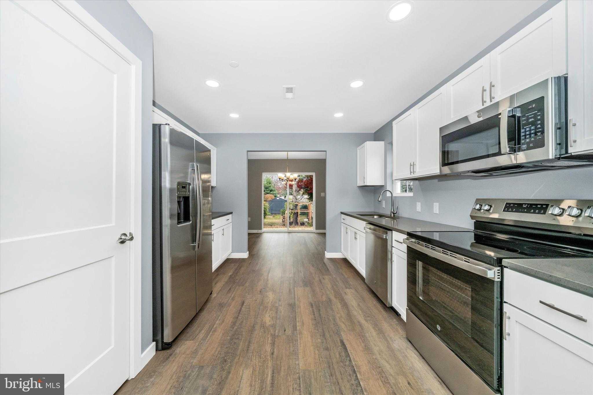 17410 Gay St photo 12