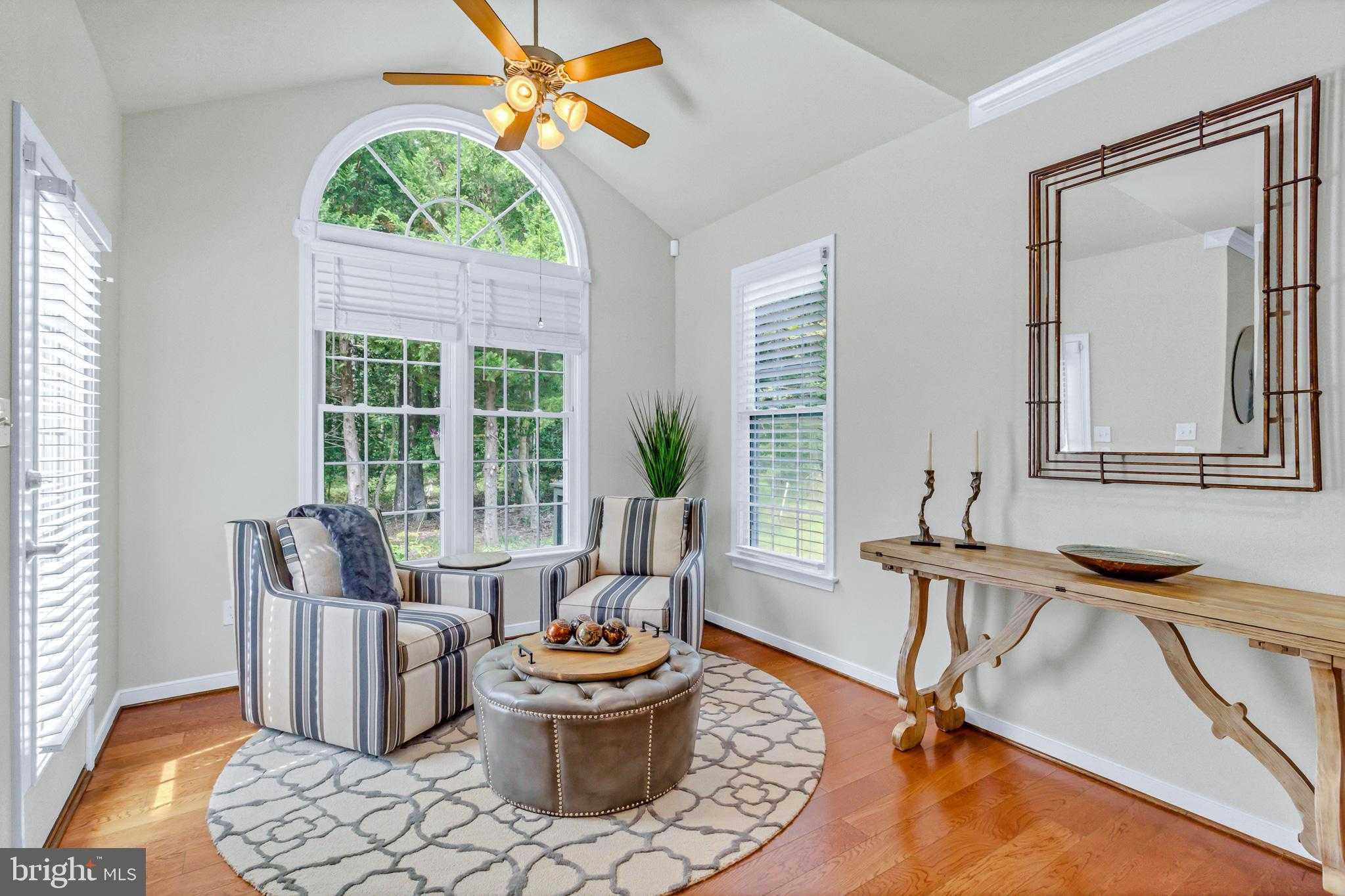 85 Pleasants Ln photo 17