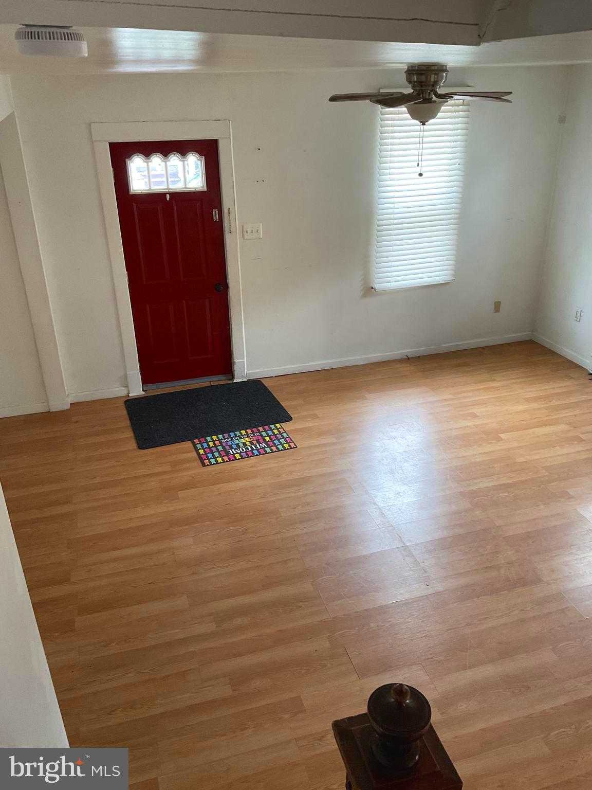 28 N Nice St photo 10