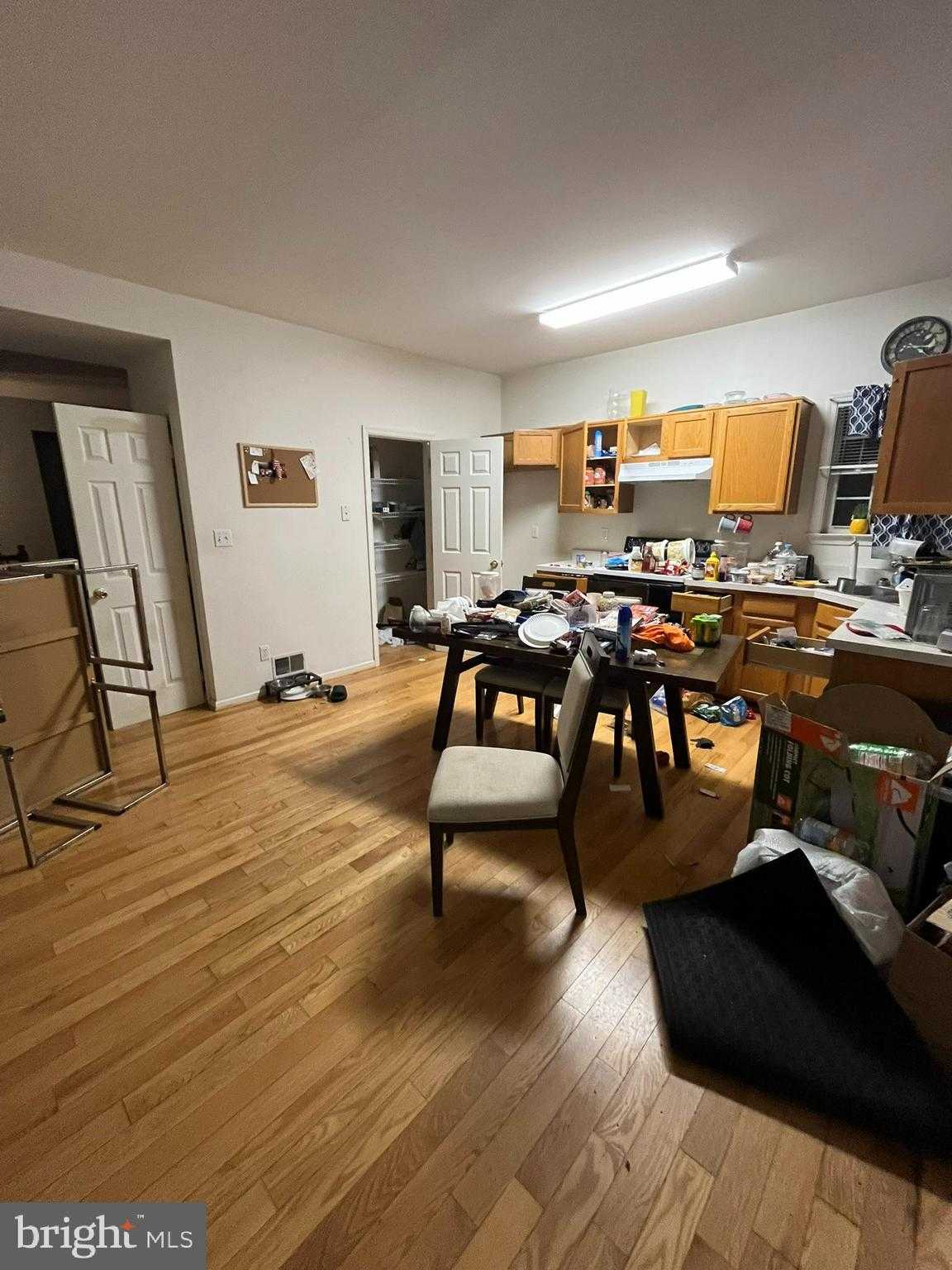 393 Juliet Ln photo 11