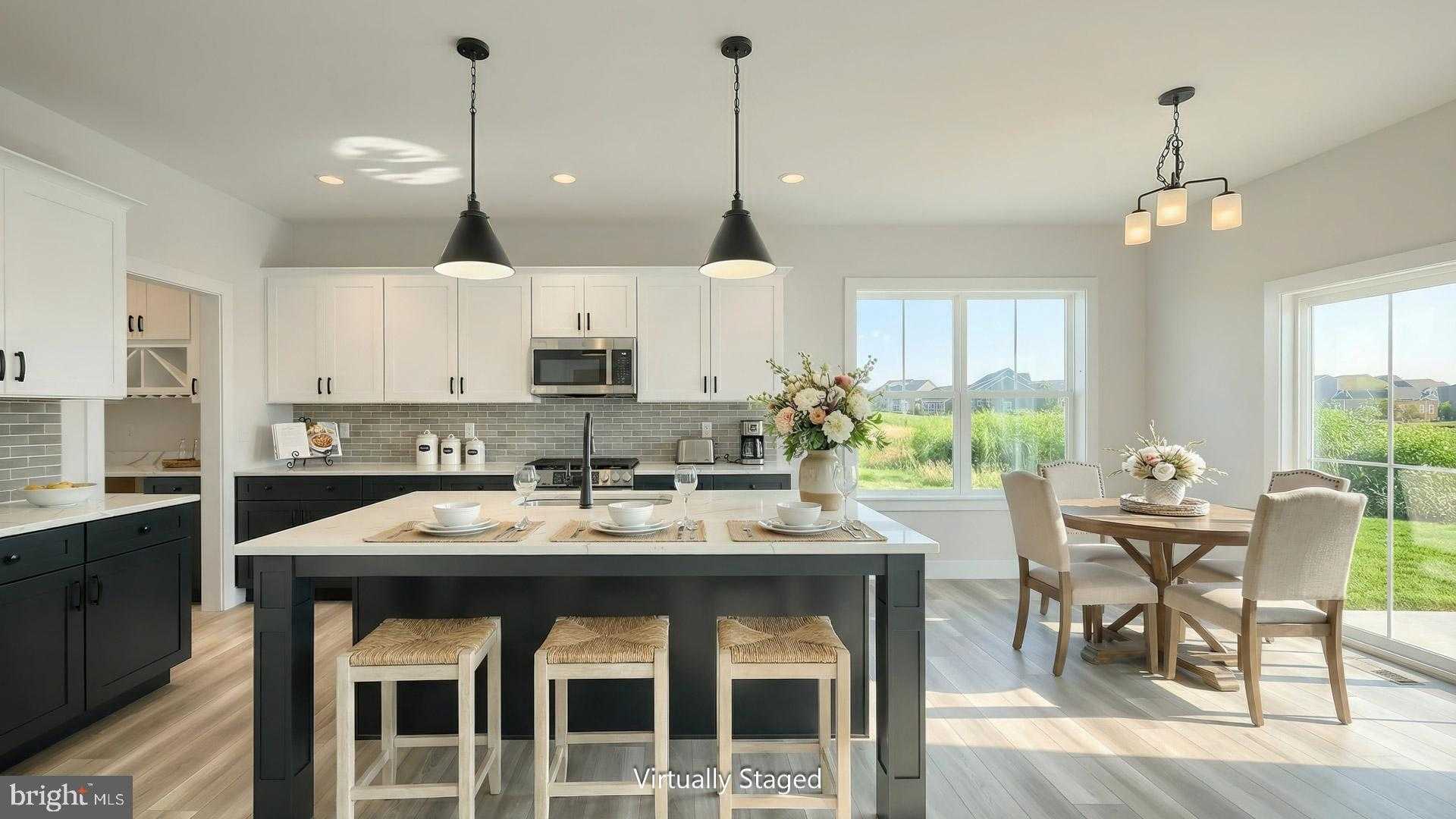 144 Sunrise Ln photo 3