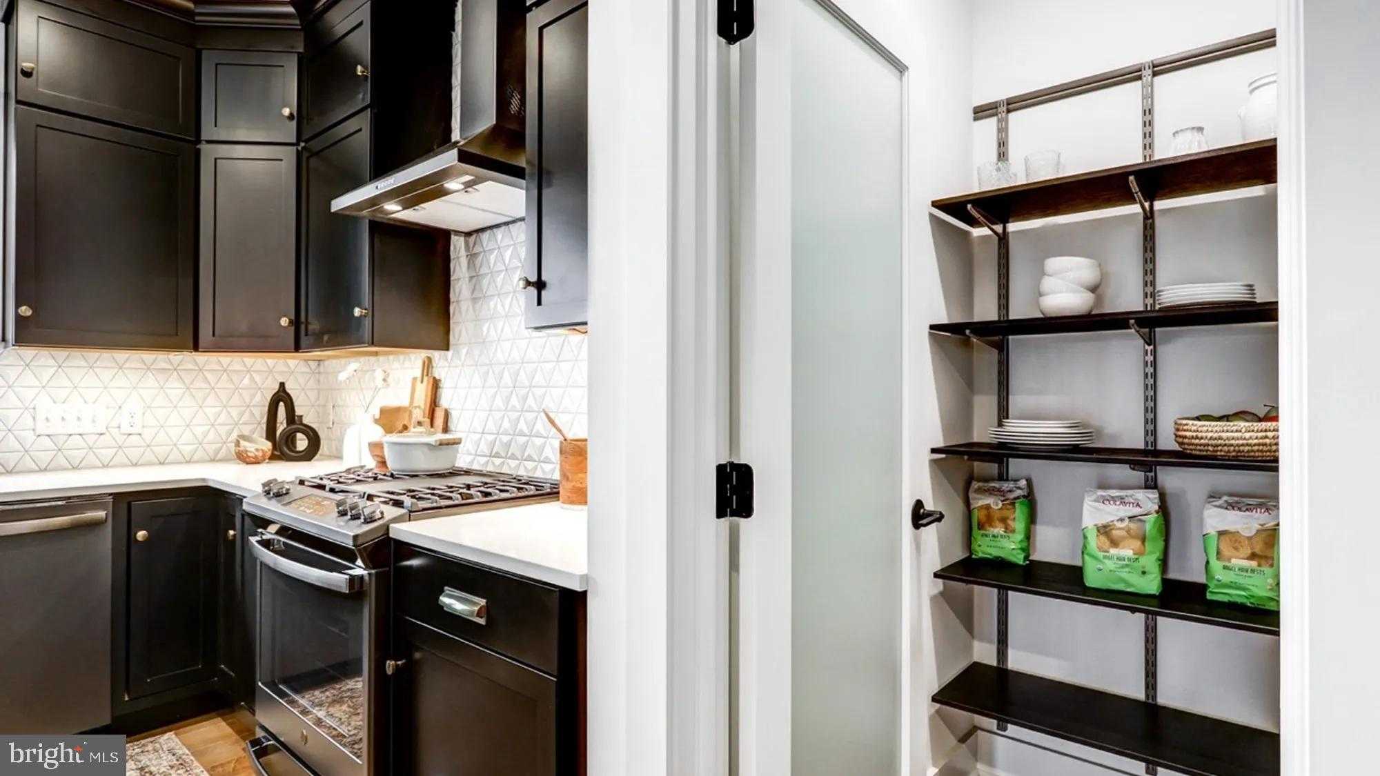 108 Flora Blvd photo 21