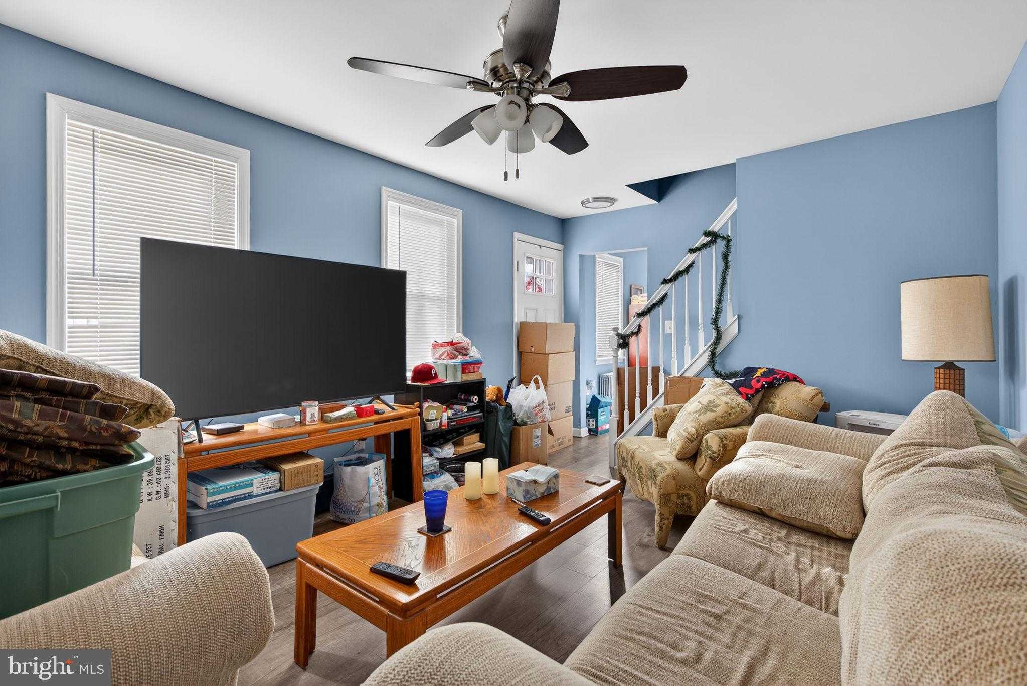 645 Fairview Ave photo 13