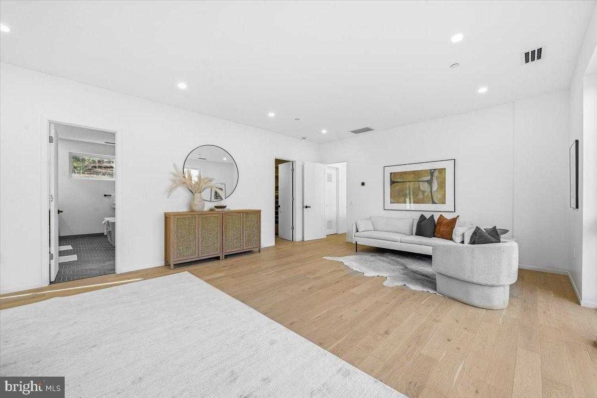 7502 Nevis Rd photo 36